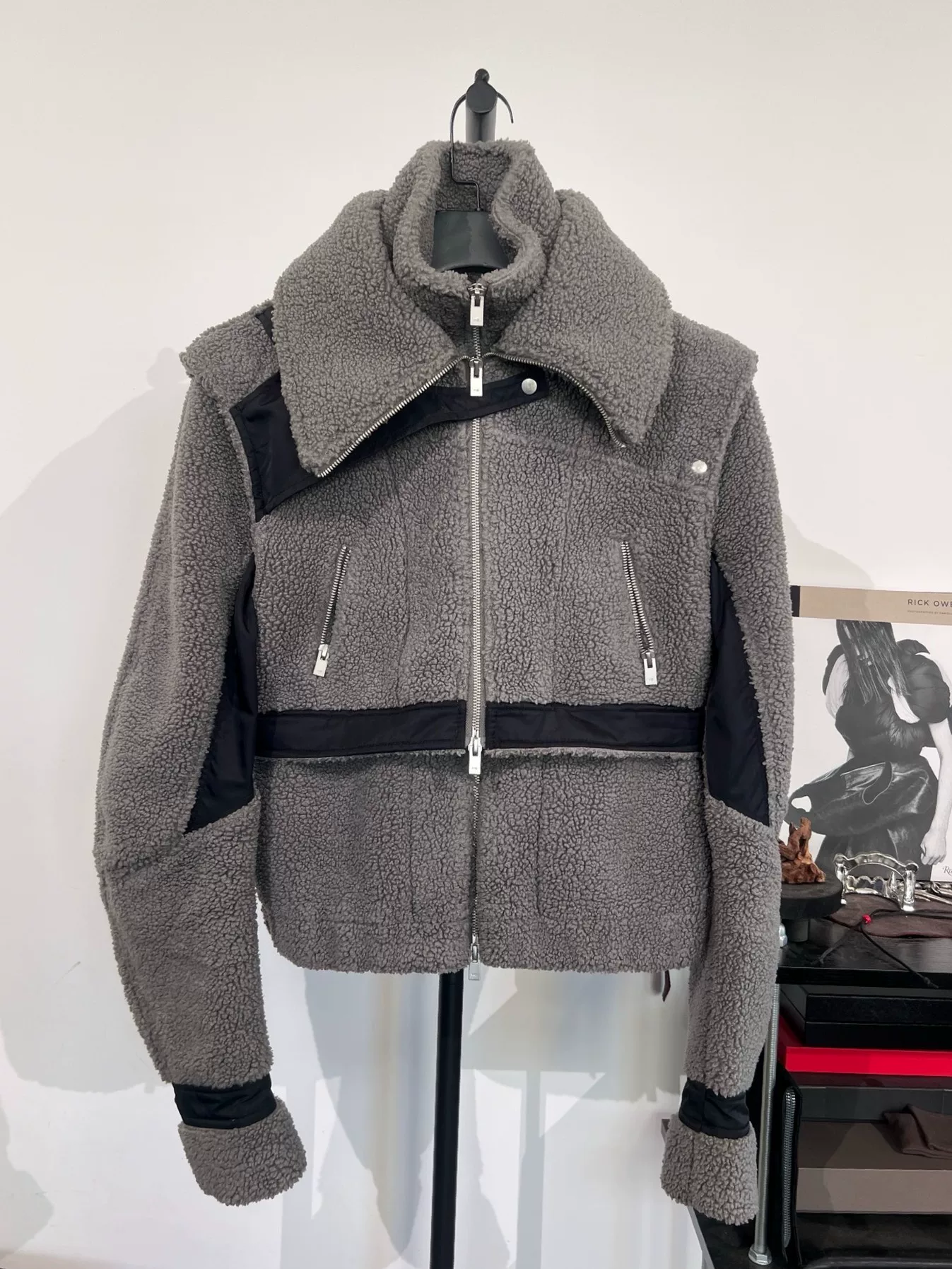 Heliot Emil Gray Fleece Short Jacket