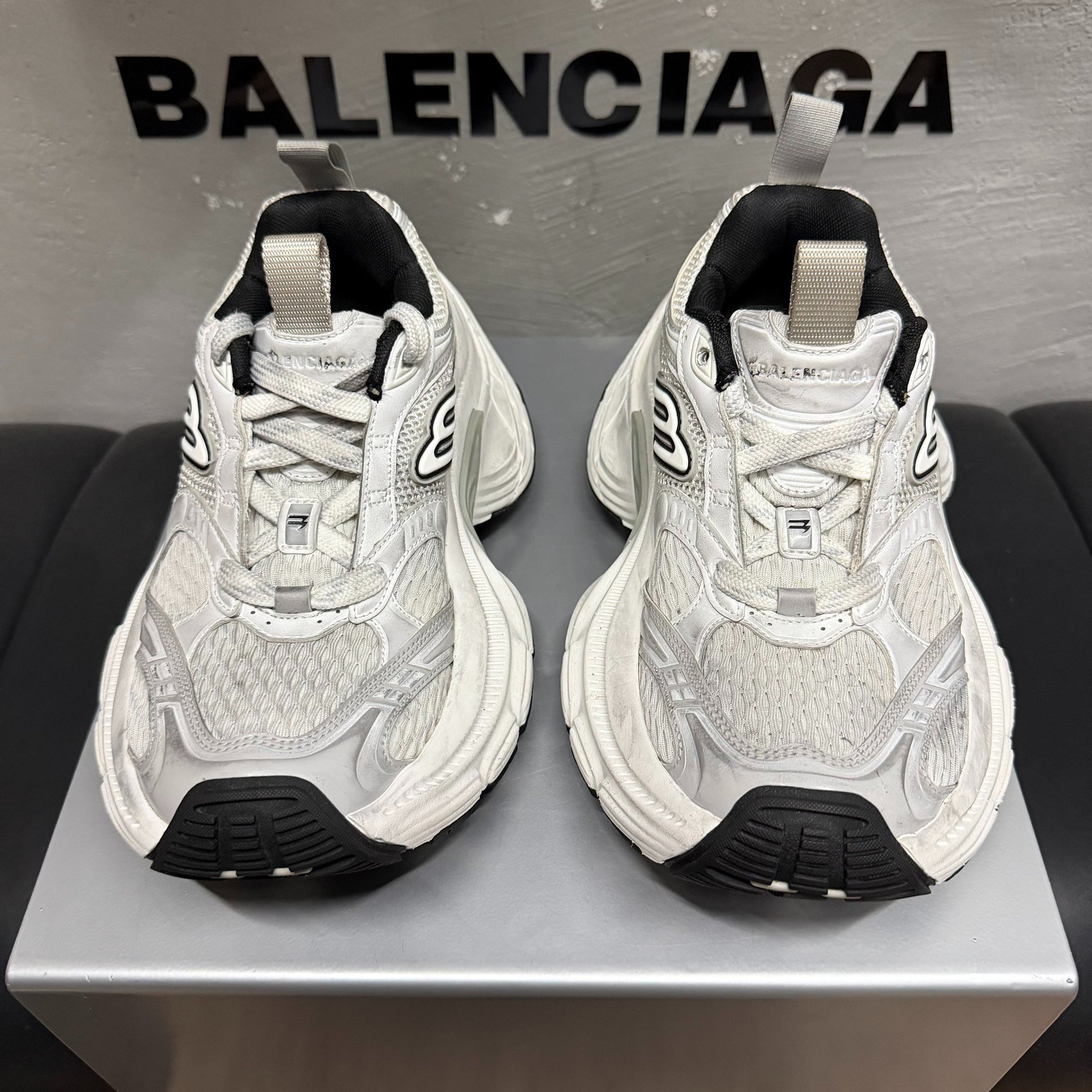 Balenciaga 10XL Chunky Sneakers — front