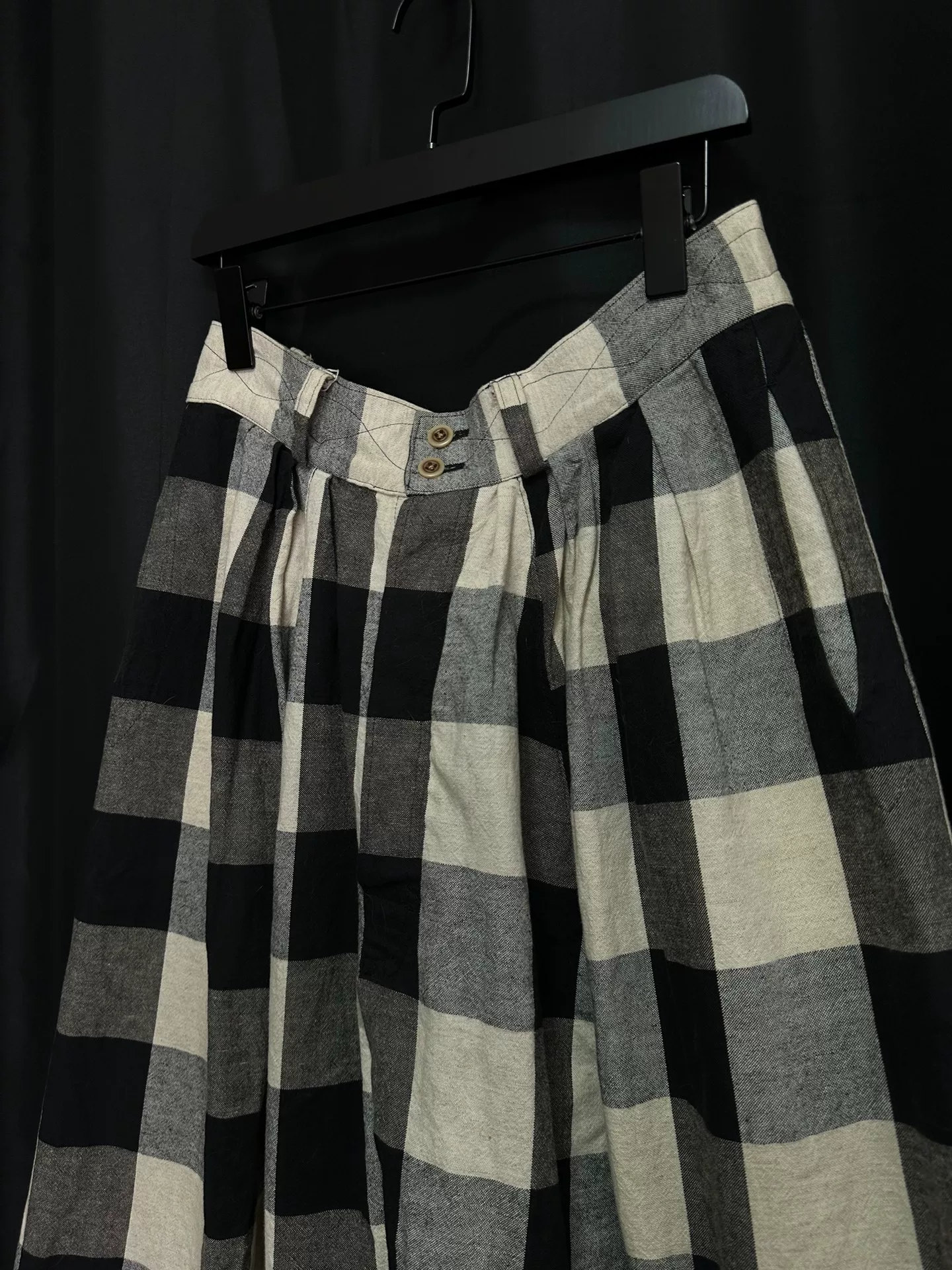 Klasica Cotton-Linen Plaid Baggy Pants — detail