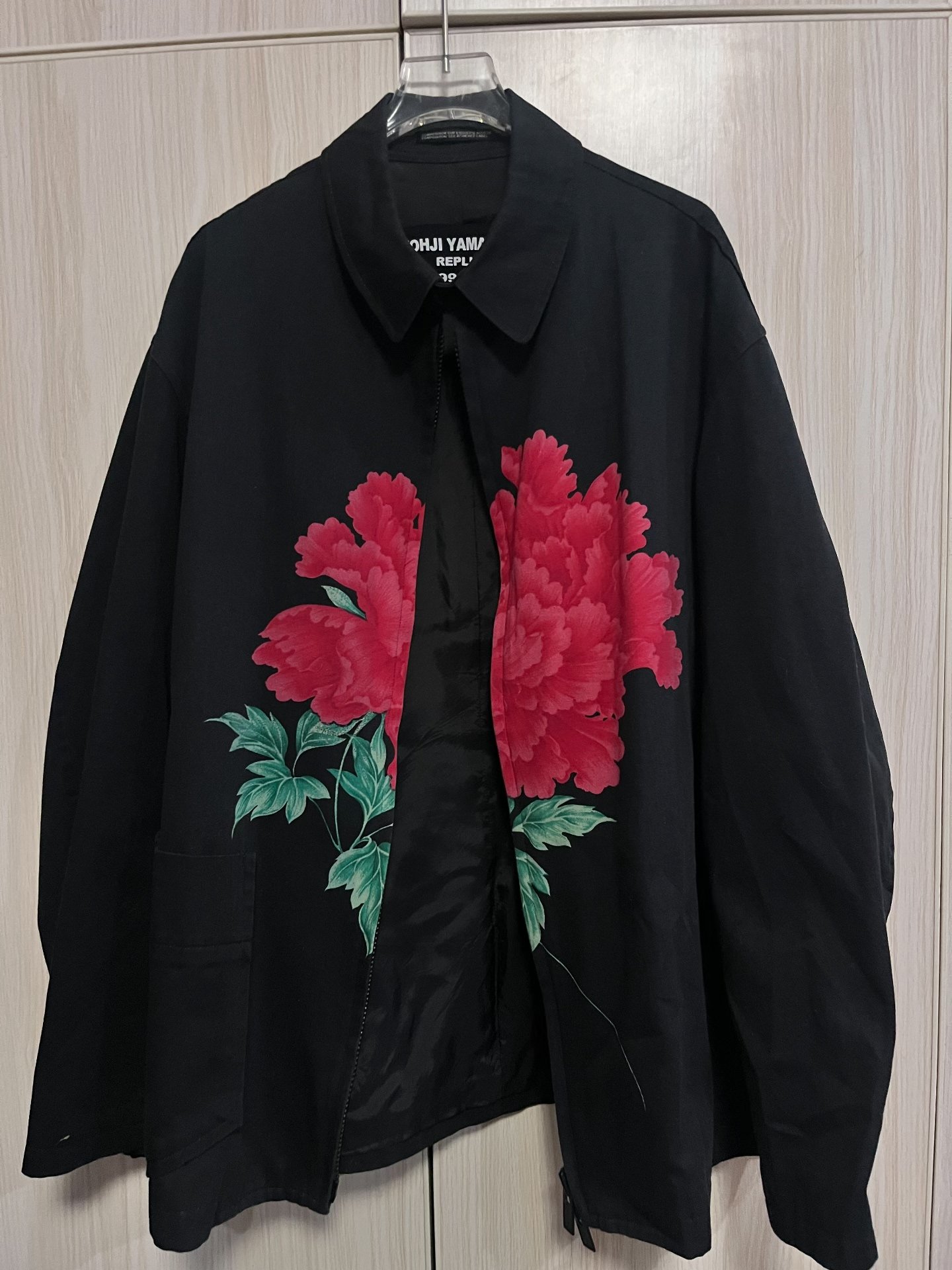 Yohji Yamamoto 96ss Peony Print Jacket — detail