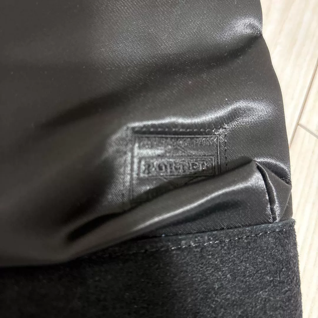 PORTER HELMET Fade Black Bag — detail