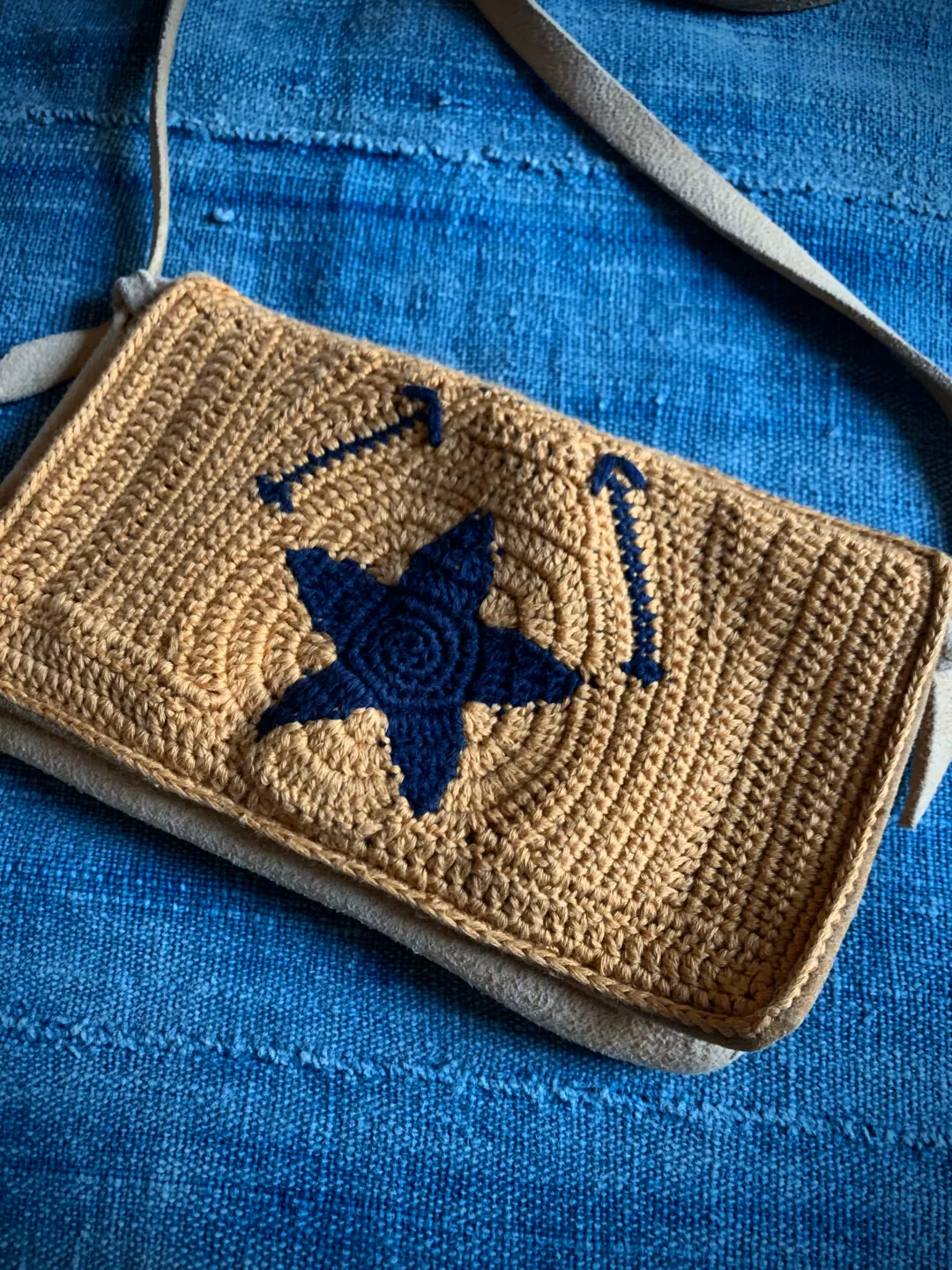 Visvim Limited Crochet Crossbody Pouch L — detail