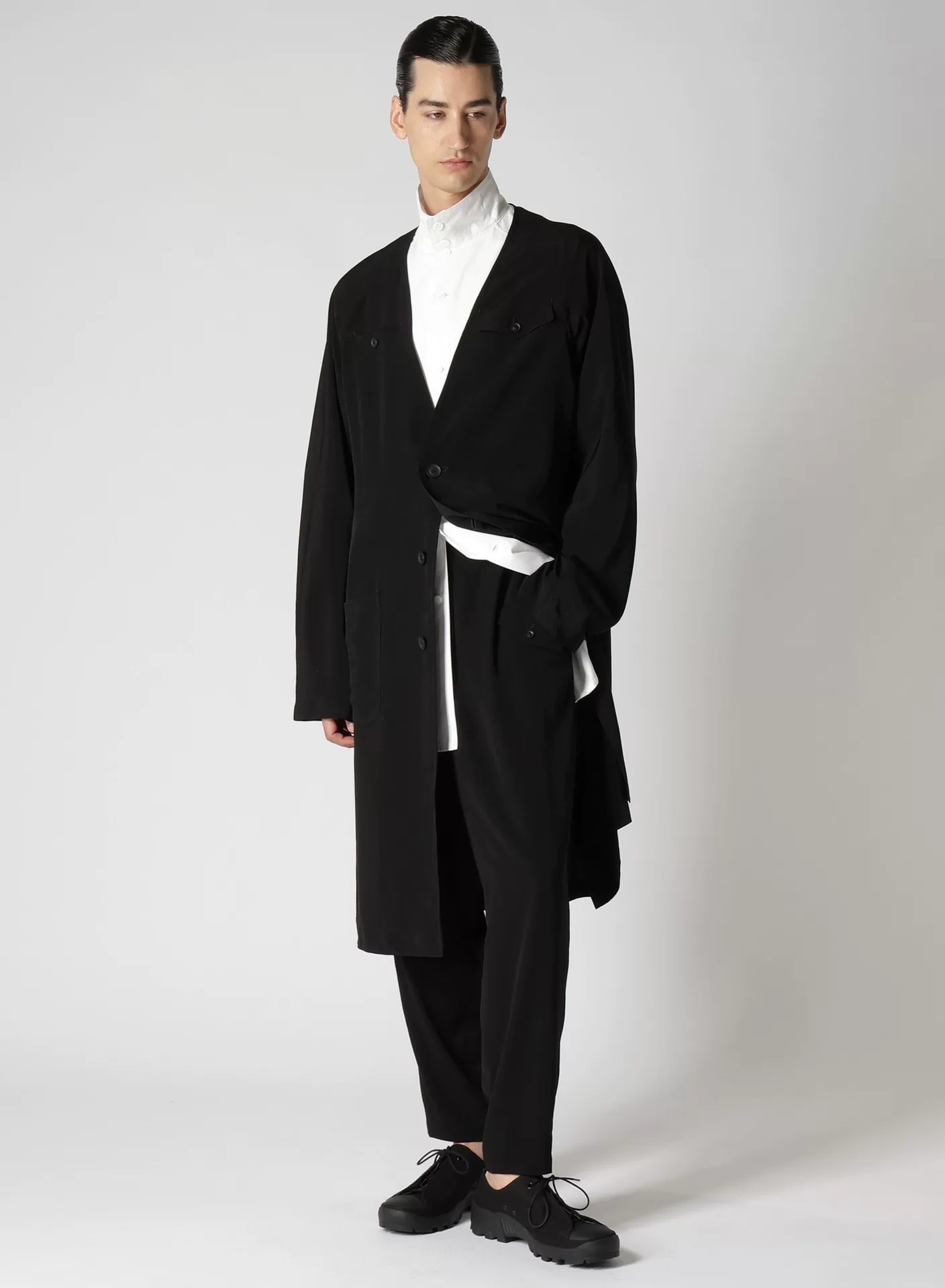 Yohji Yamamoto 24SS V-Neck Swallowtail Coat — label