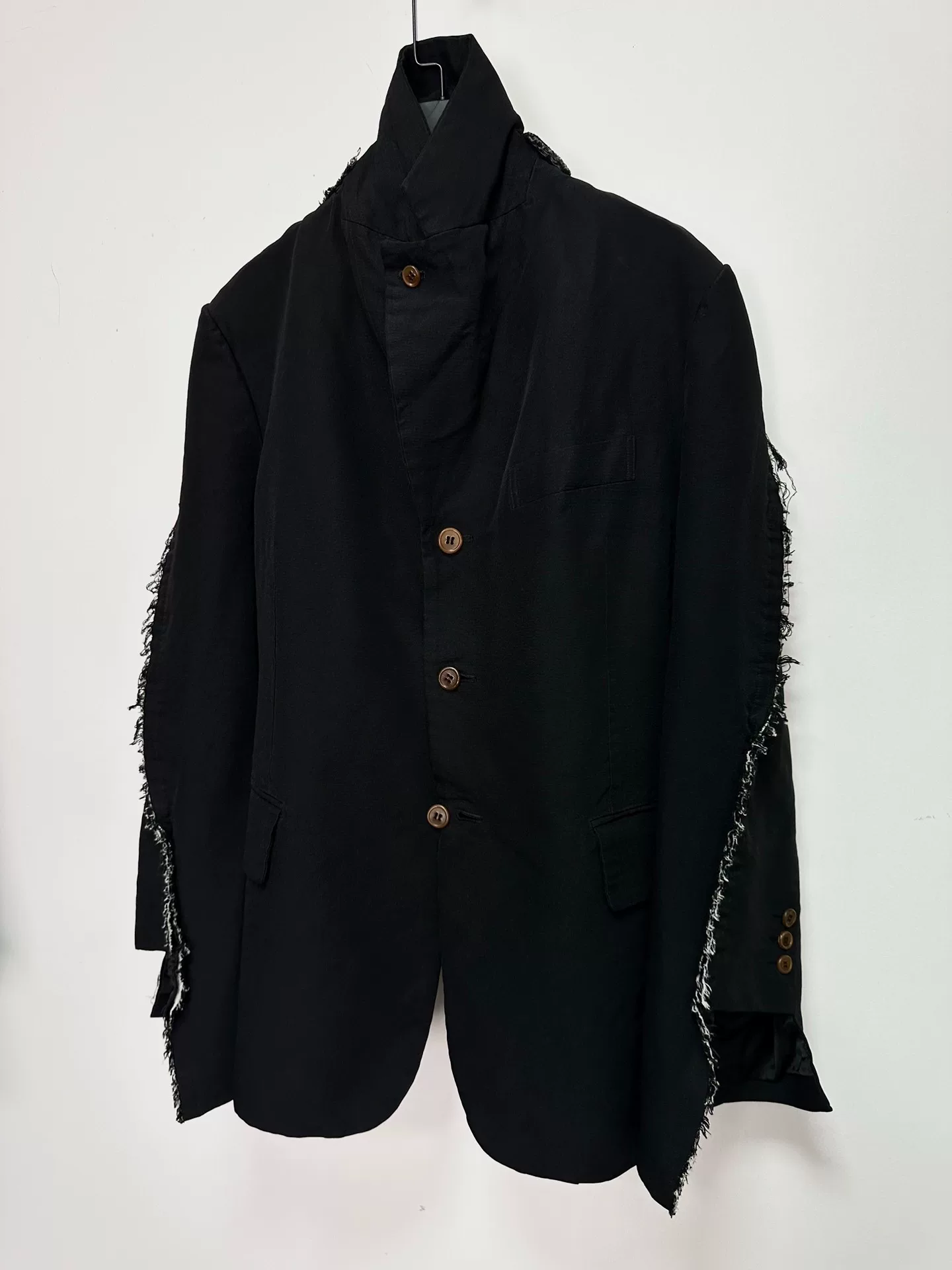 Comme des Garçons 19SS Black Ripped Jacket — back