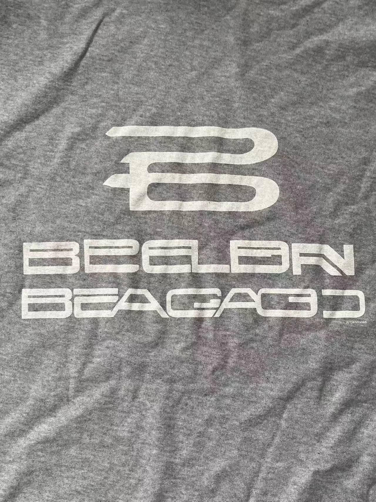 Balenciaga Gray Logo Print Loose T-shirt — detail