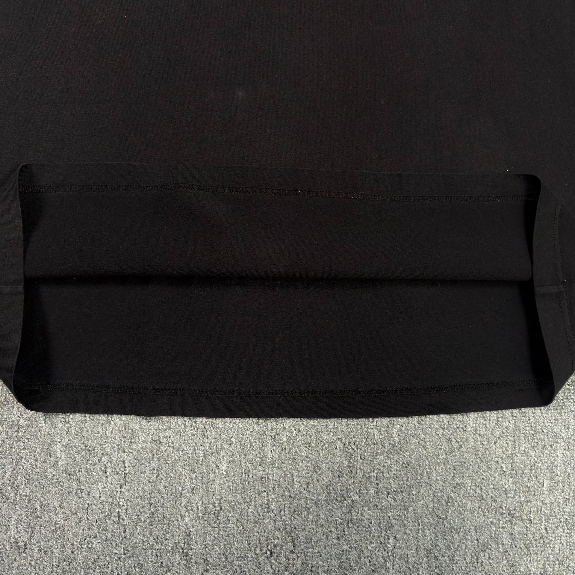 Louis Vuitton Black Short-Sleeve Red Logo T-Shirt — label