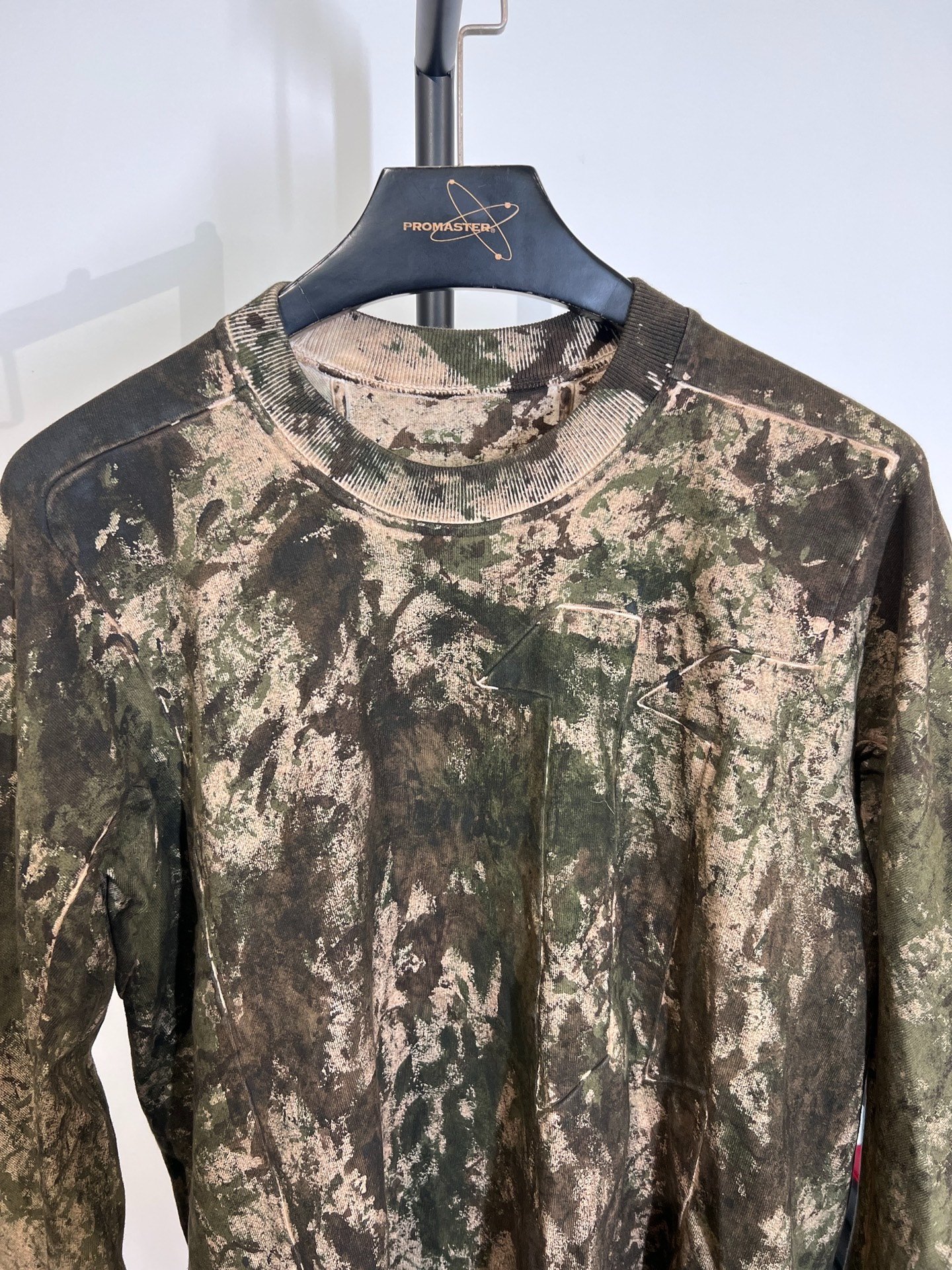 Boris Bidjan Saberi CR1 Camouflage Crewneck — detail
