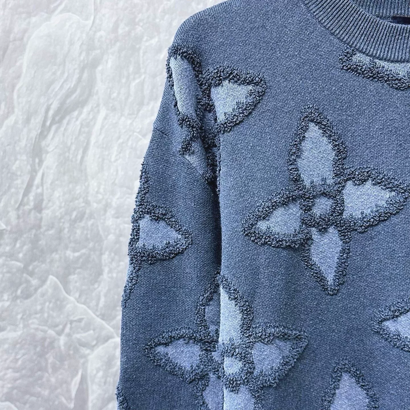 Louis Vuitton Clover Jacquard Sweater XL — detail