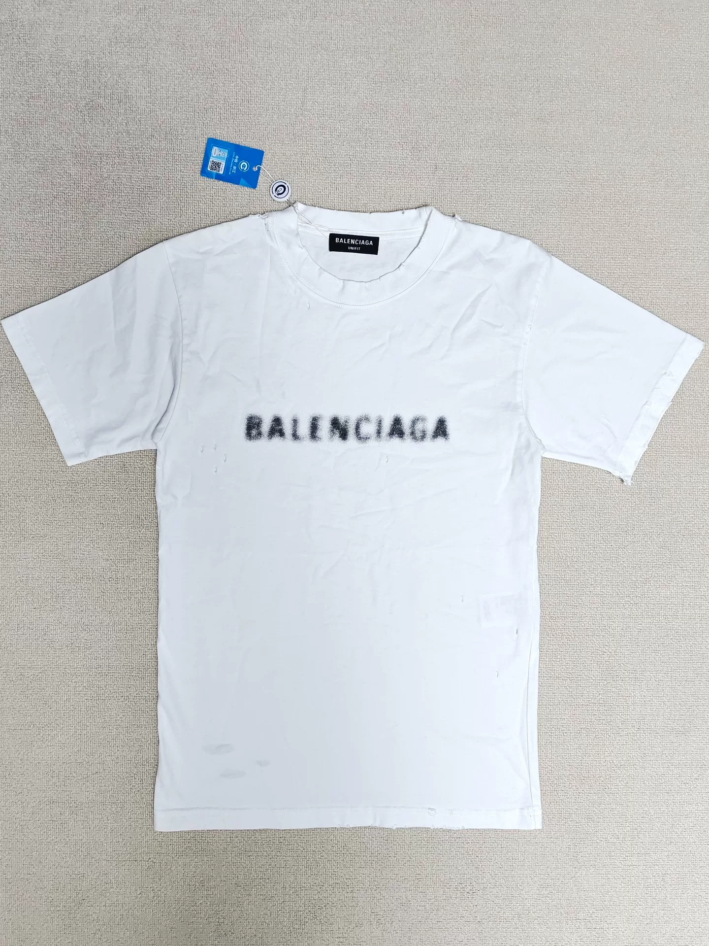 Balenciaga 22SS Blurred Logo Distressed T-Shirt