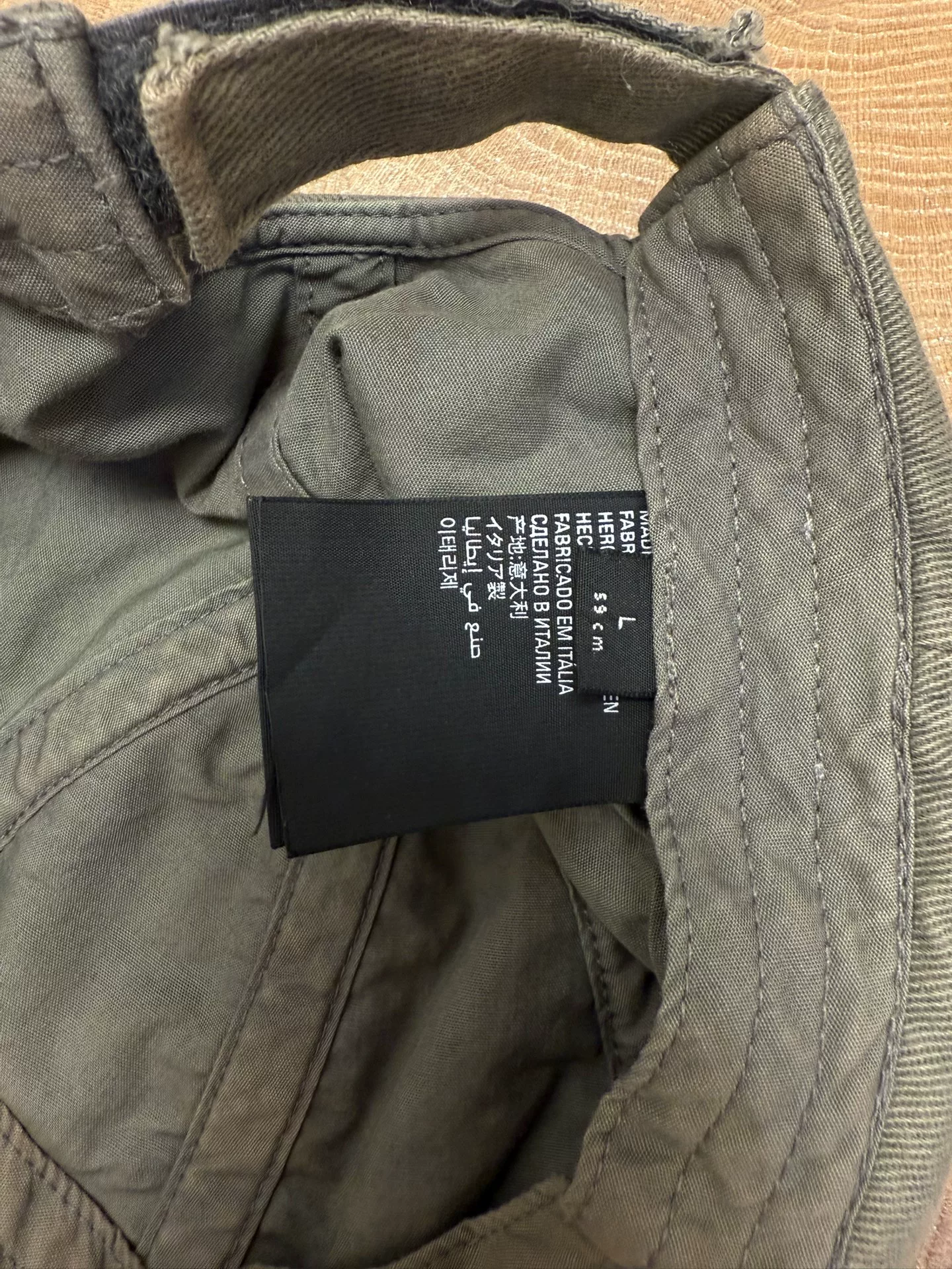 Balenciaga Hat Size L 59cm — detail