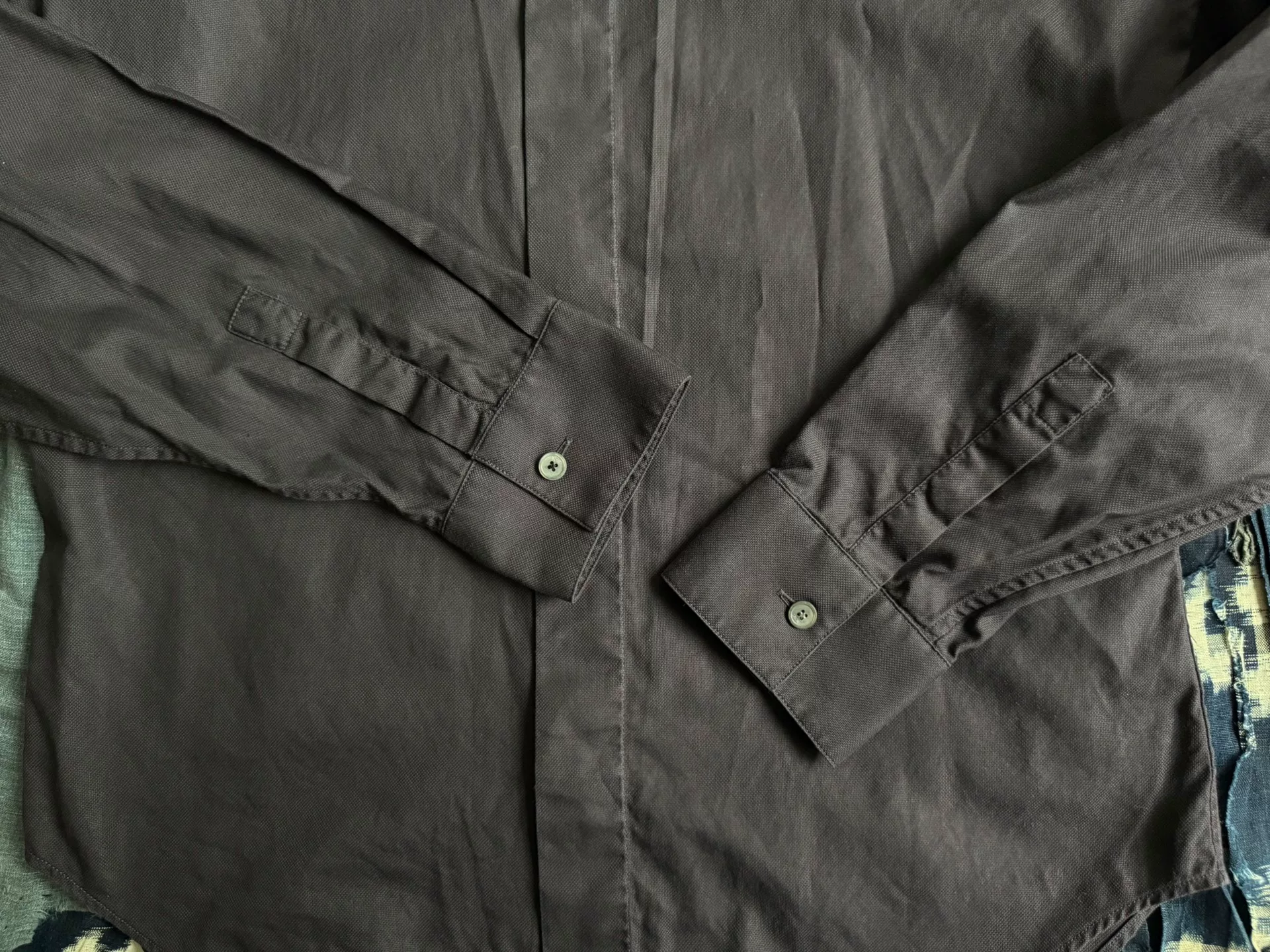 Dior Embroidered Logo Long-Sleeve Shirt — label
