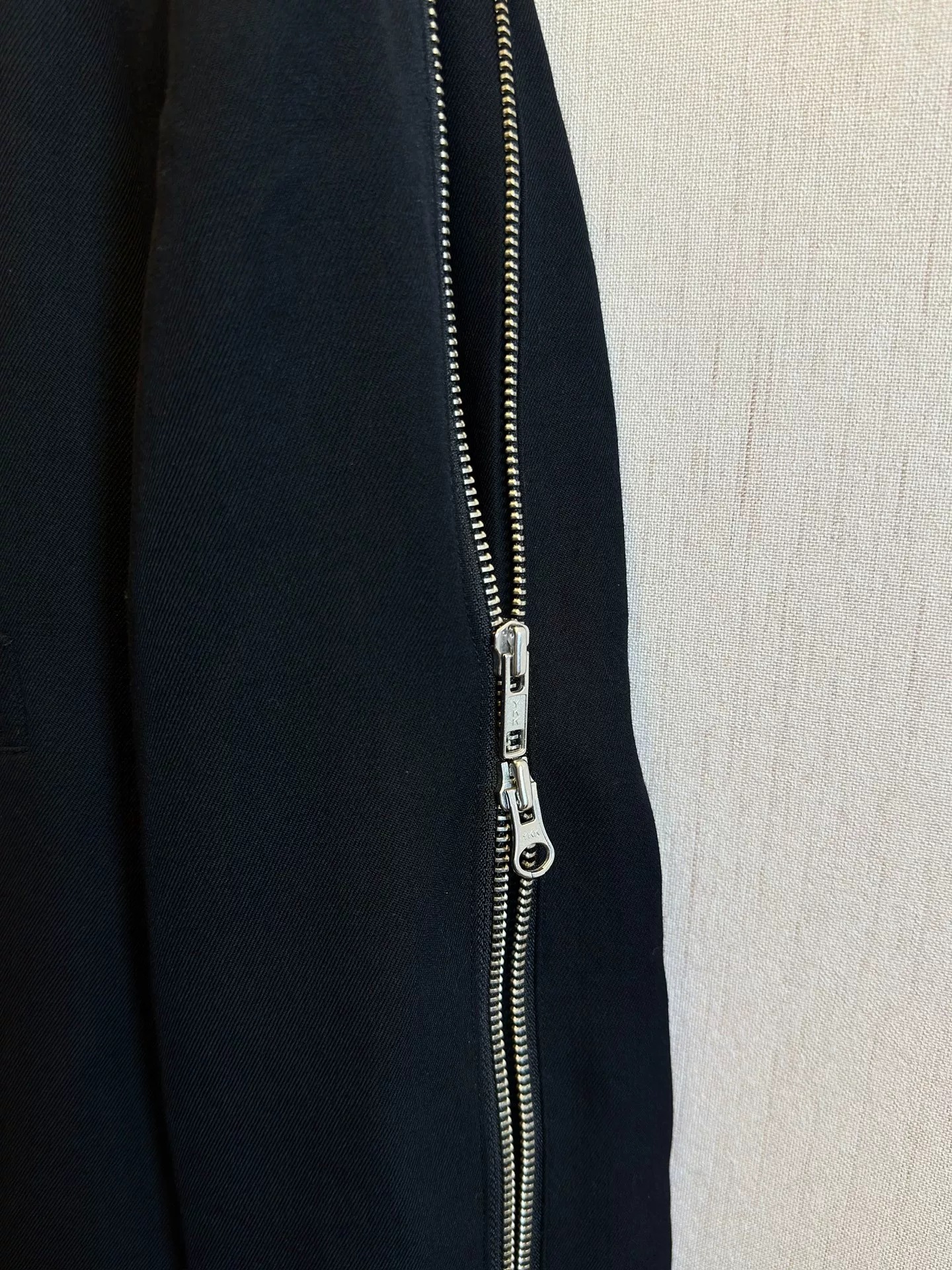 Yohji Yamamoto 04aw Zip Long Blazer — detail
