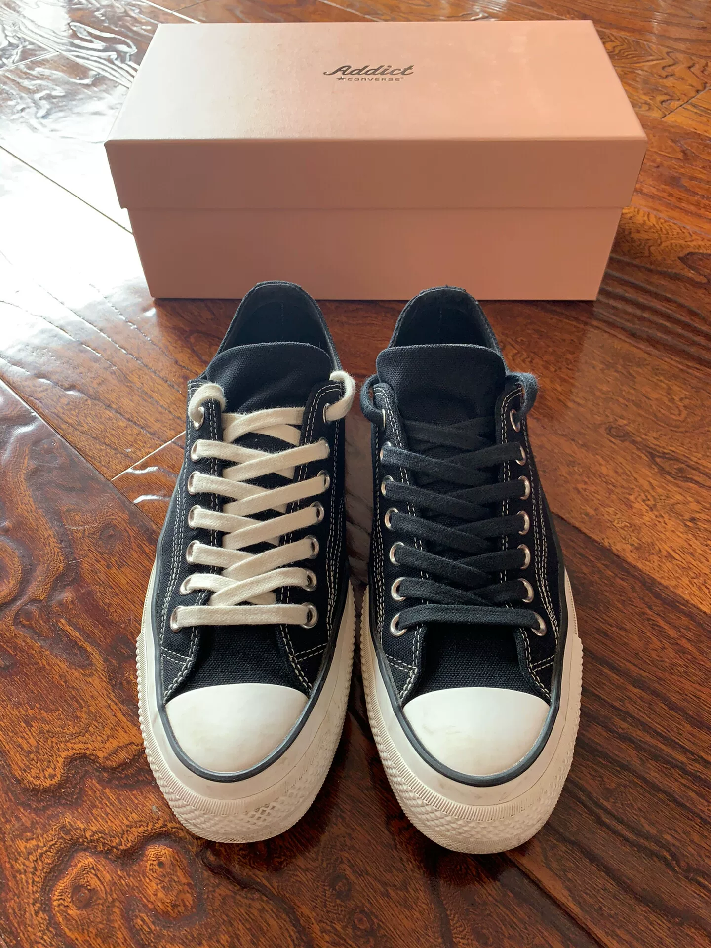 Converse Addict Waterproof Black Low — detail