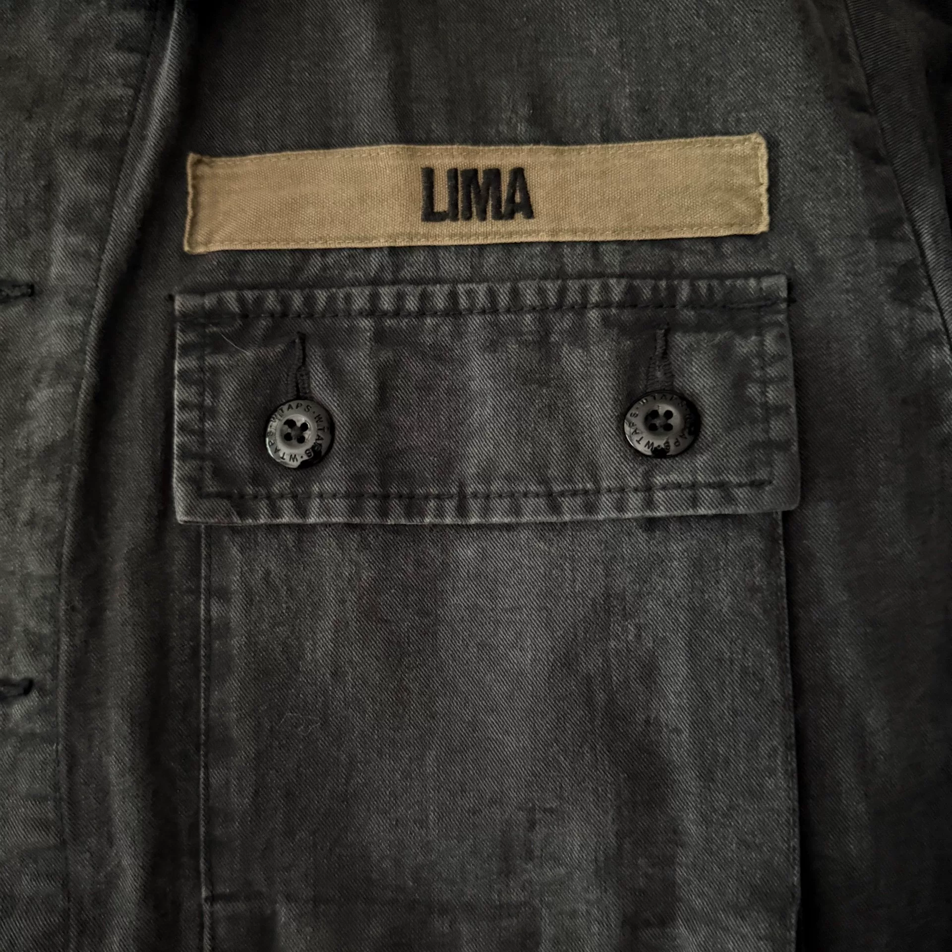 Wtaps 17ss Jungle Washed Four-Pocket Jacket — label