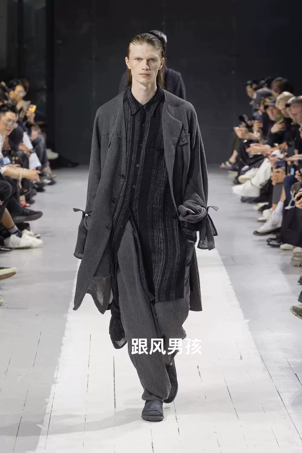 Yohji Yamamoto 24SS Twisted Long Shirt — label