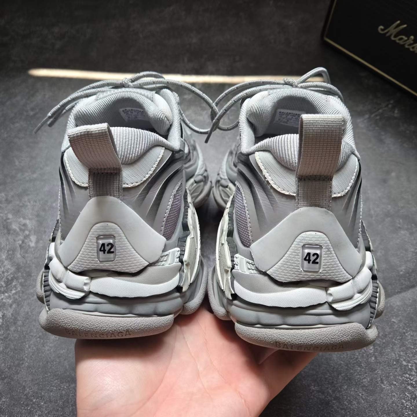 Balenciaga Triple S 2.0 Gray White — detail