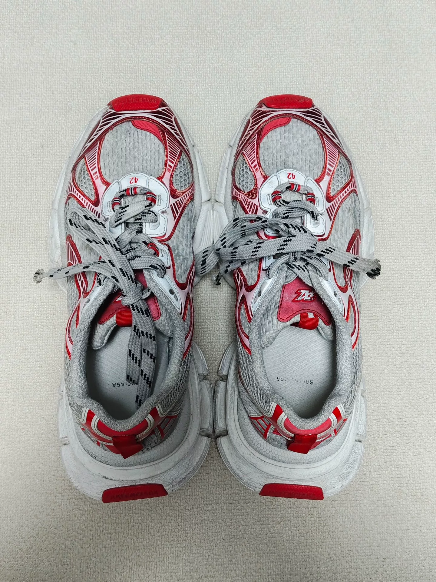 Balenciaga 3XL Low-Top Vintage Shoes — detail