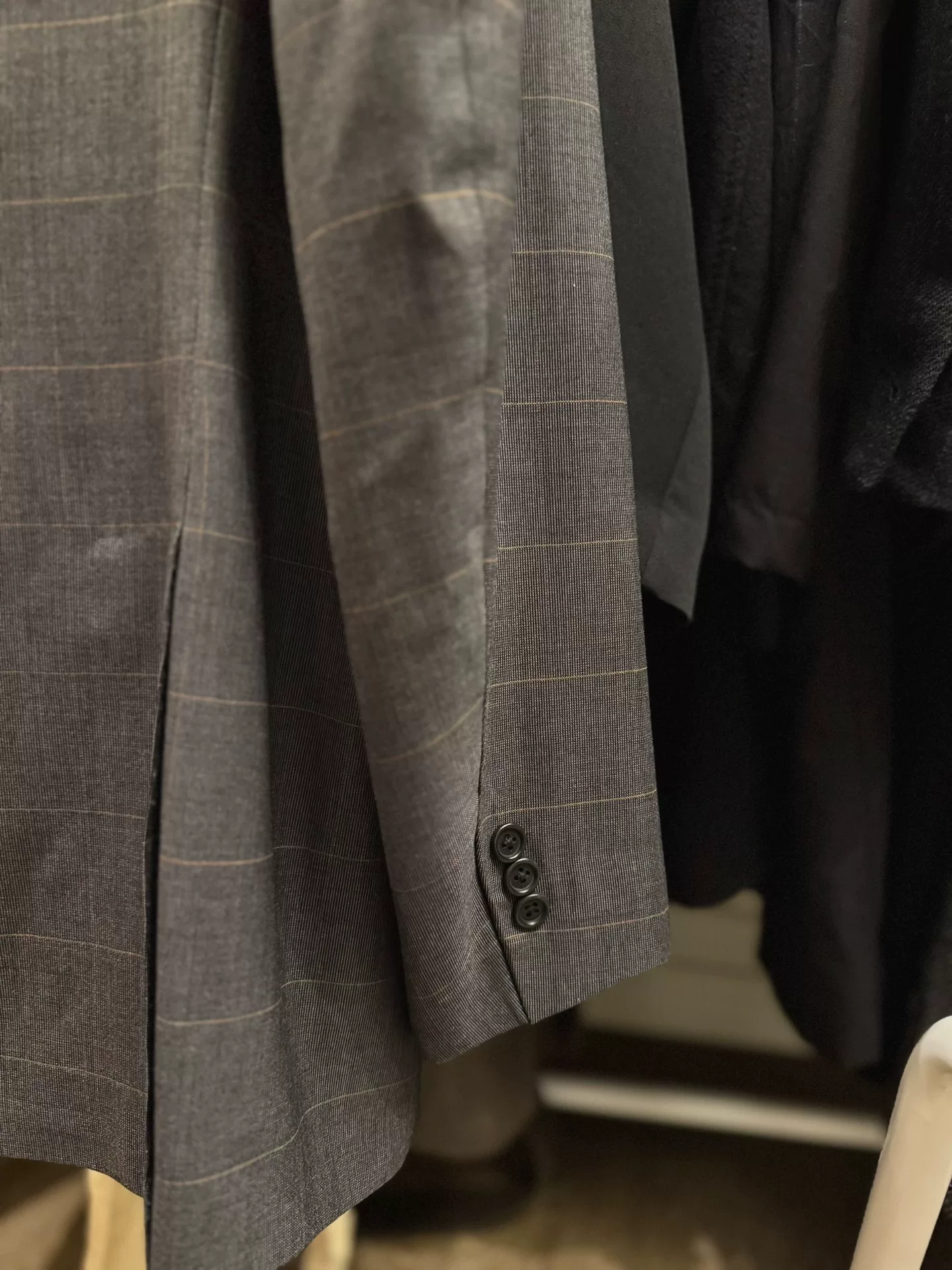Kiton 180S Gray Plaid Suit — detail