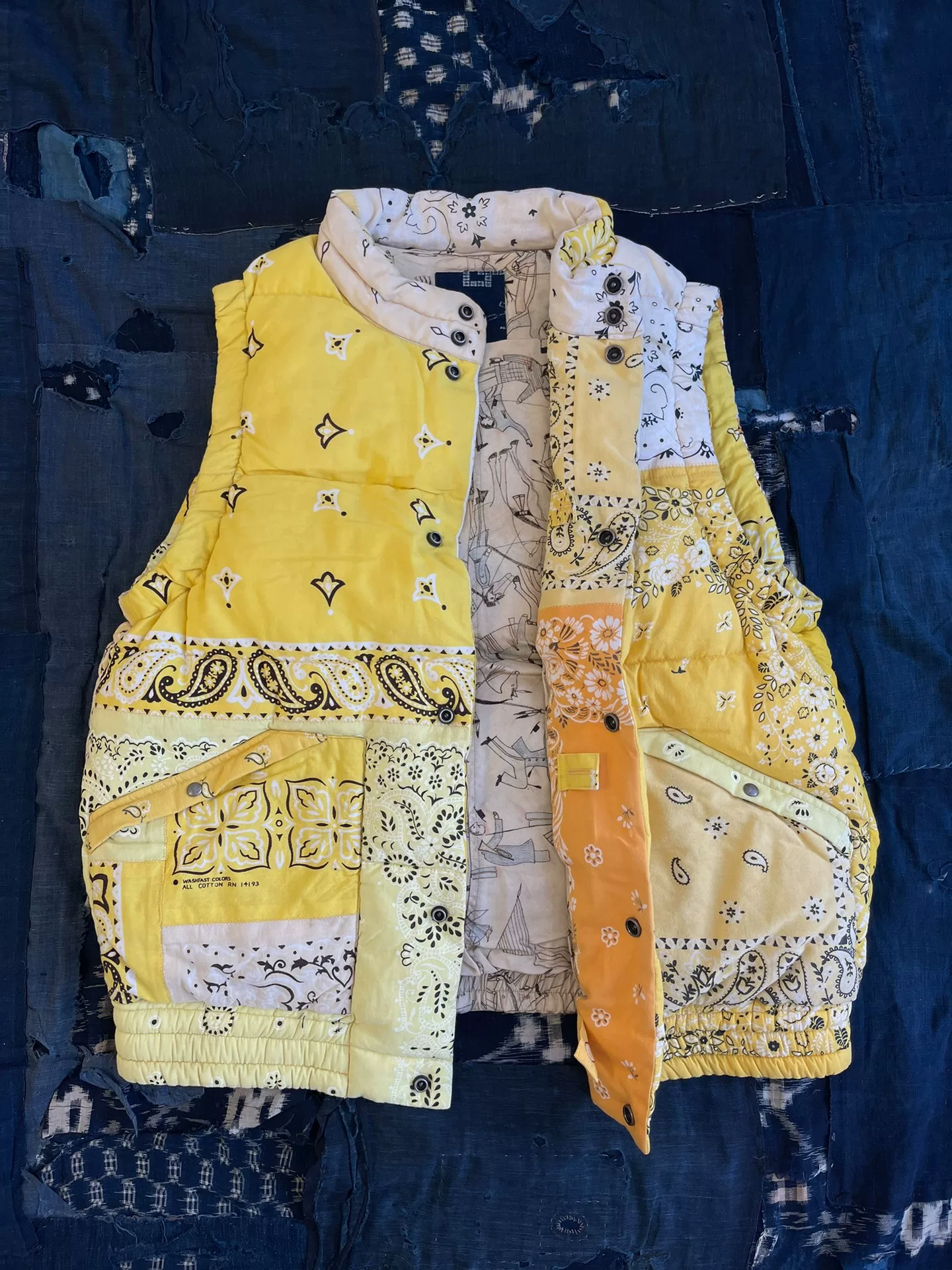 VISVIM 22AW Insulator Down Vest Paisley — front