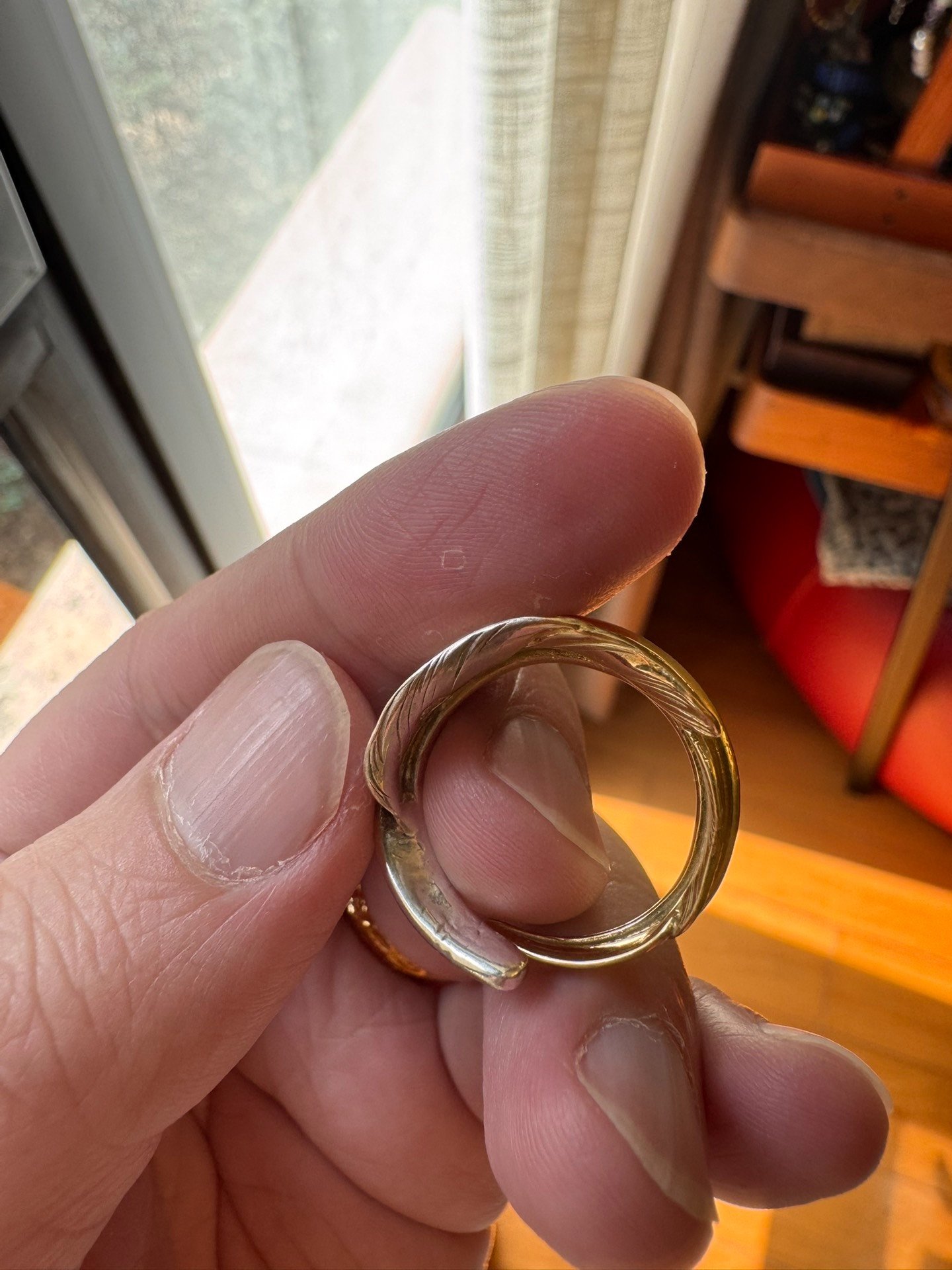 Larry Smith Senkin Wind-Cut Ring — label