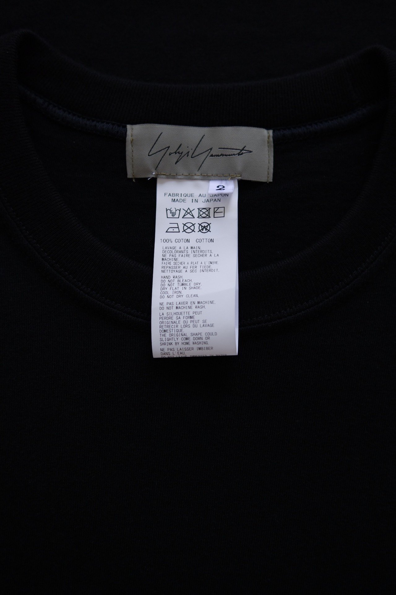 Yohji Yamamoto 26AW Signature Short-Sleeve Tee — label