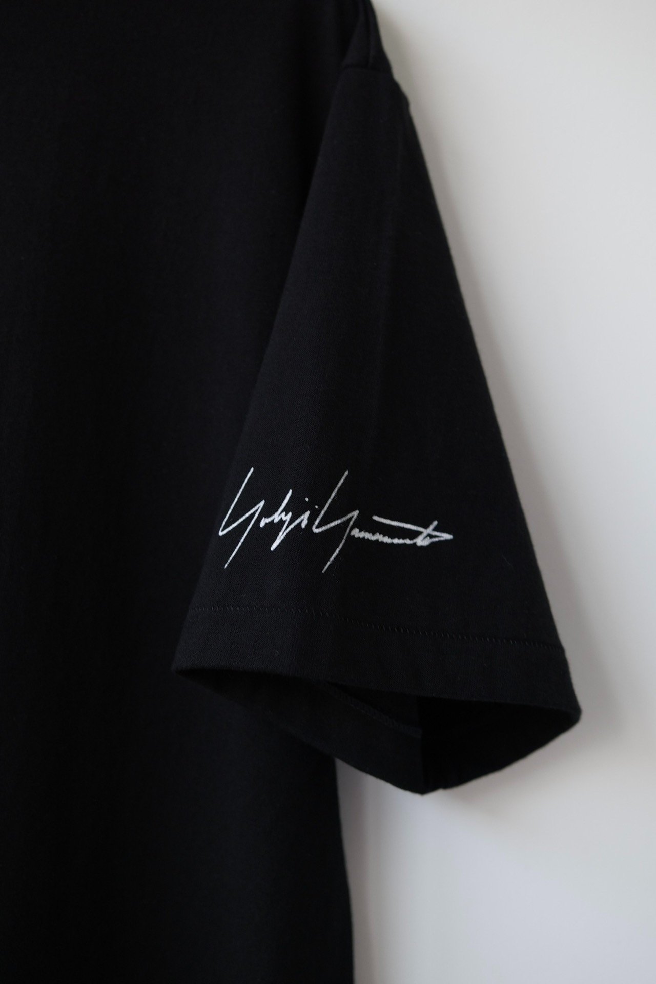 Yohji Yamamoto 26AW Signature Short-Sleeve Tee — back