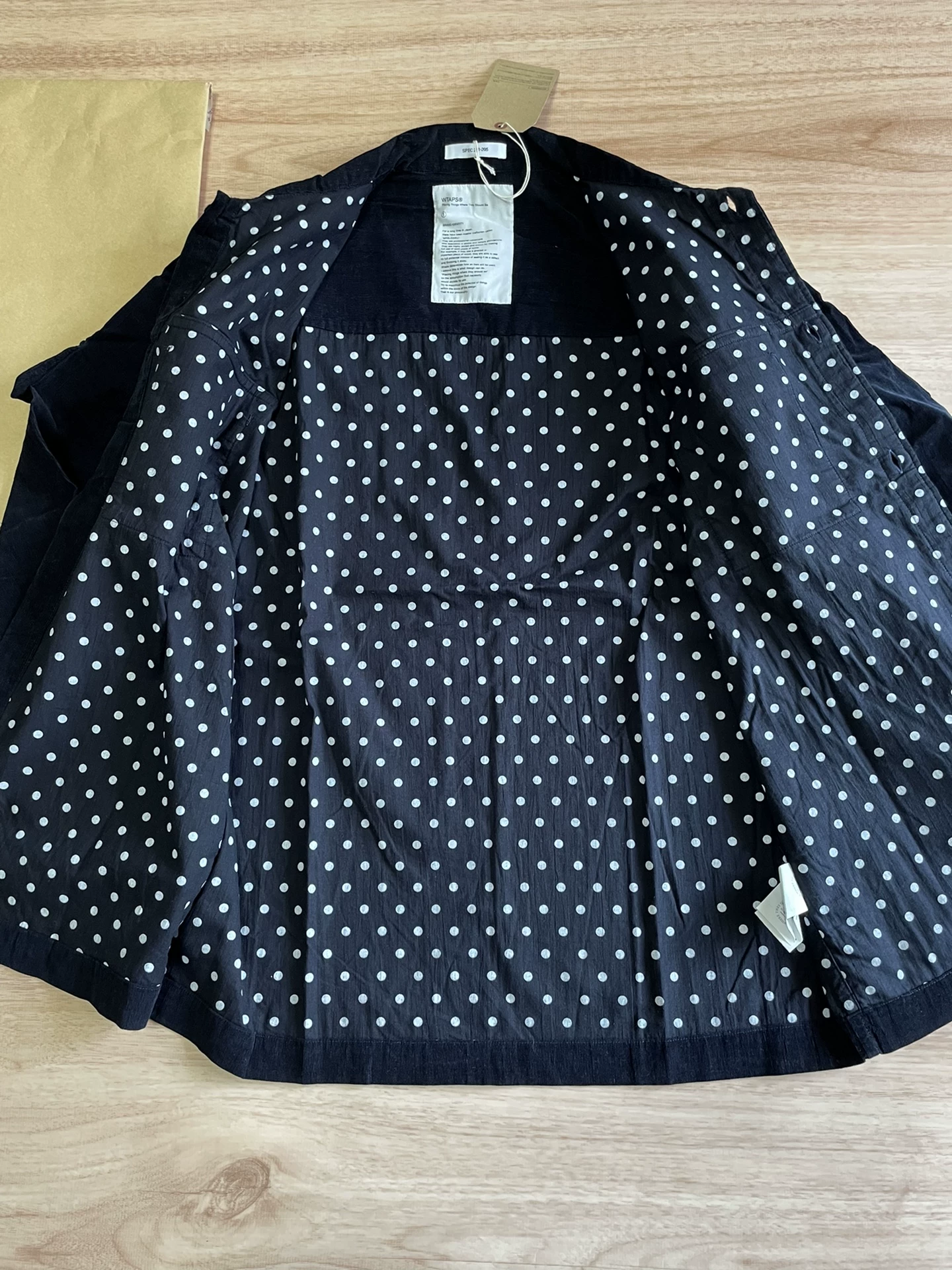 WTAPS Washed Corduroy L/S Shirt — label