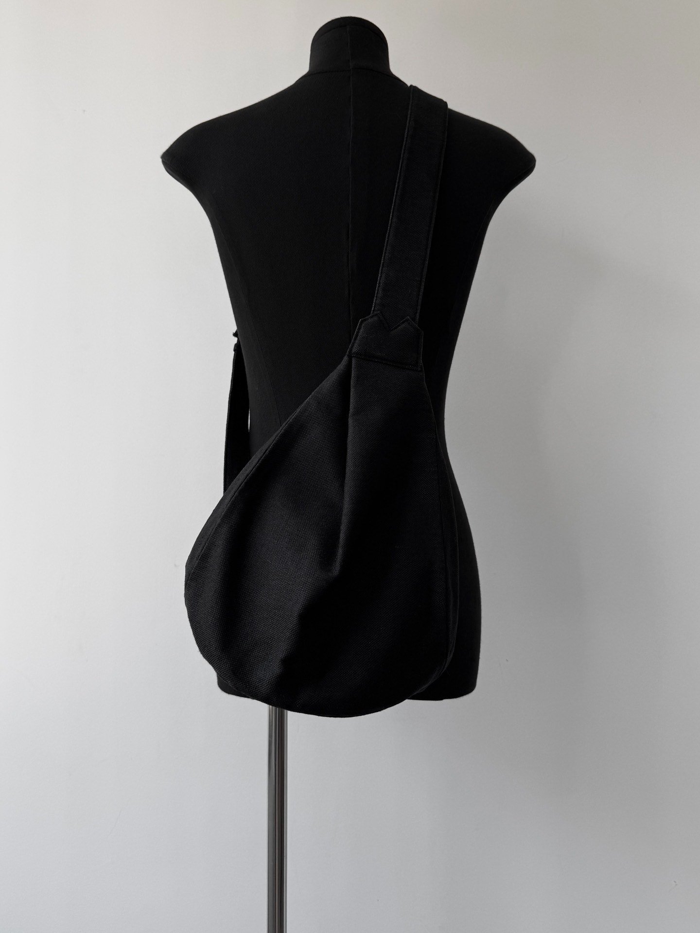 Yohji Yamamoto Discord Linen Drop Bag — back