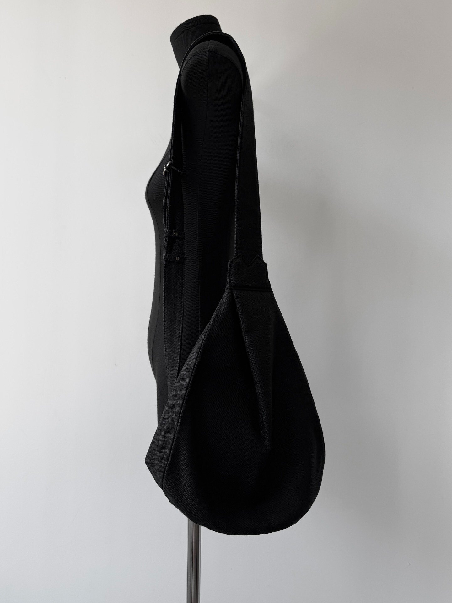 Yohji Yamamoto Discord Linen Drop Bag — front