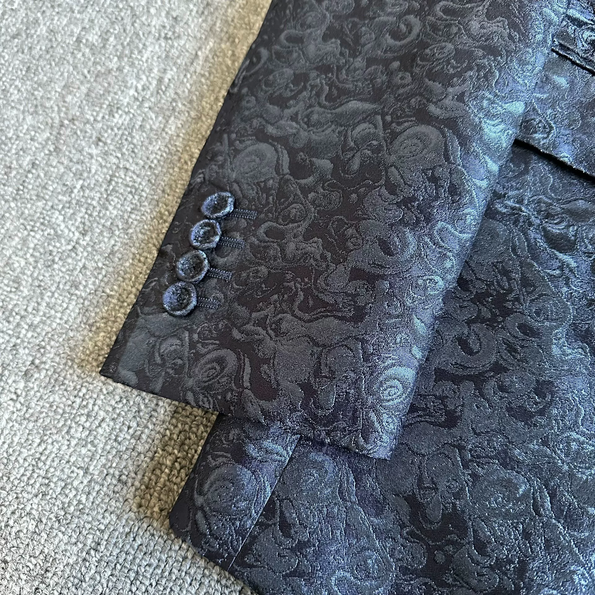 Dior Dark Blue Embossed Floral Suit — detail