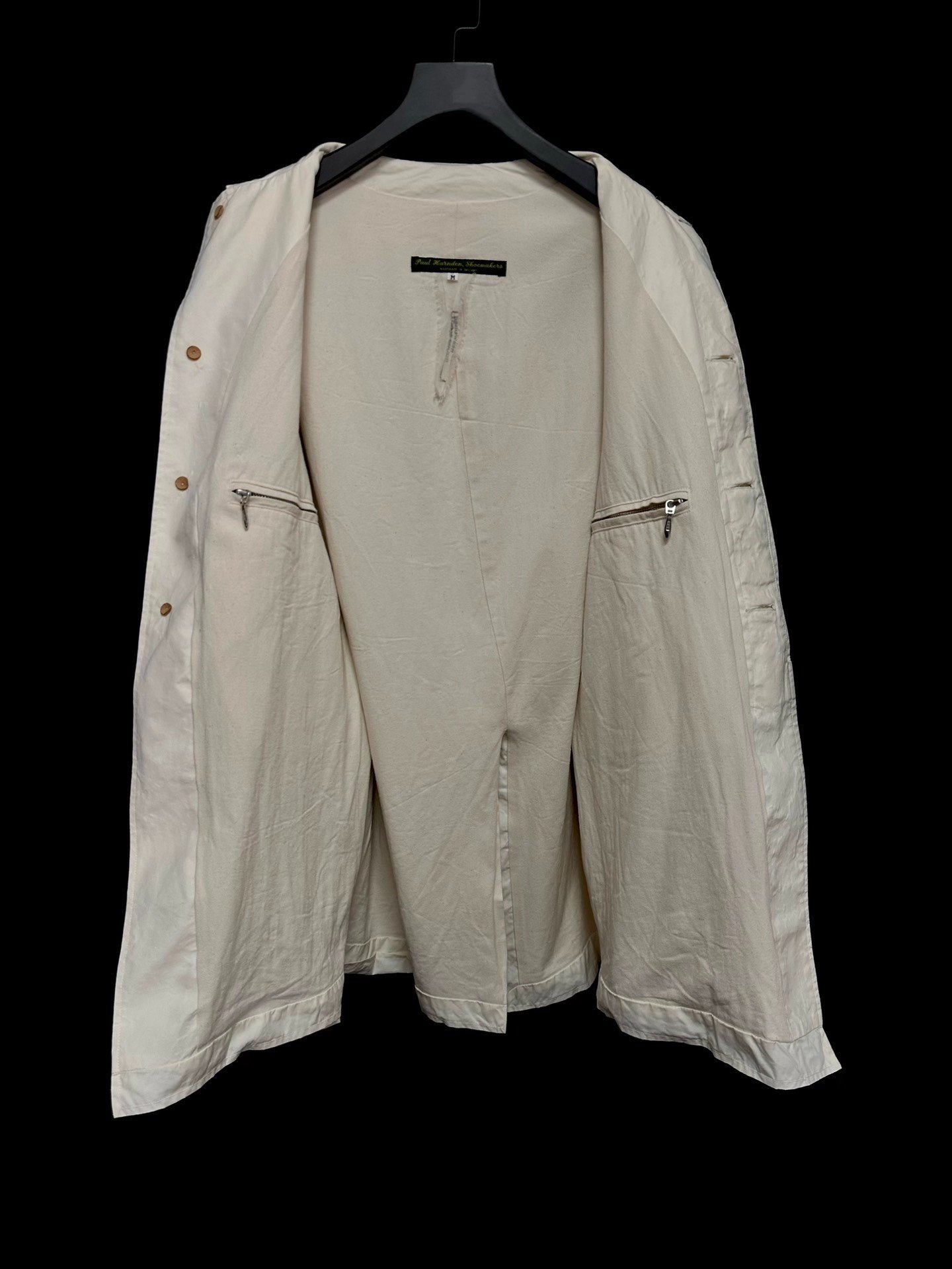 Paul Harnden Mac Milky White Coat — detail