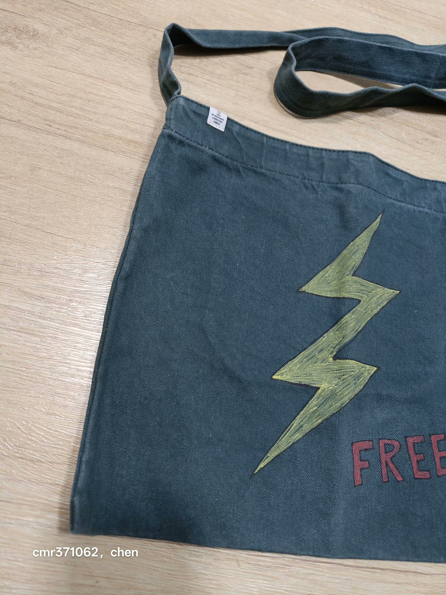 VISVIM 17SS SPOT MUSETTE BAG FREE — detail