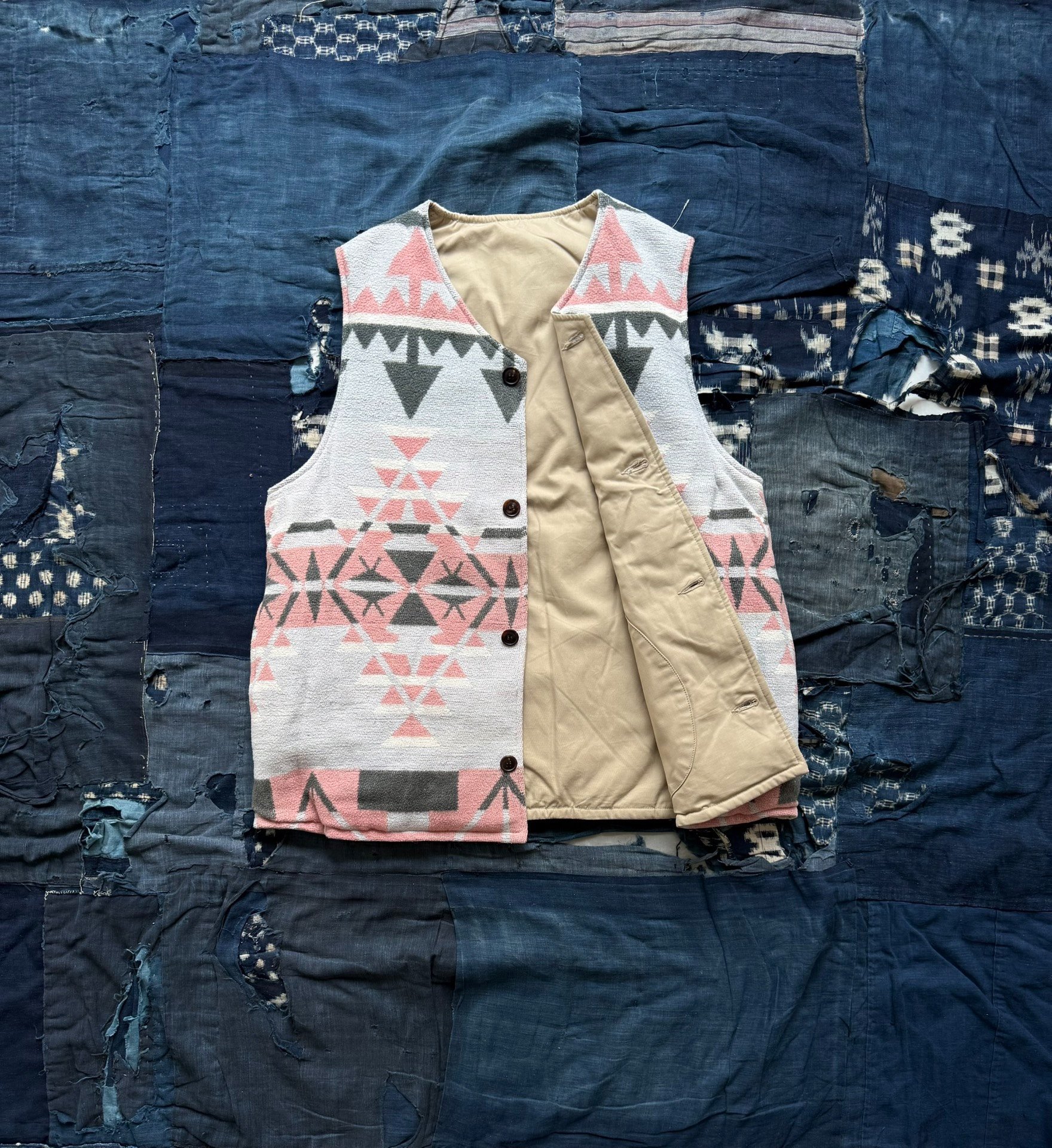VISVIM 22AW KORA DOWN VEST — front