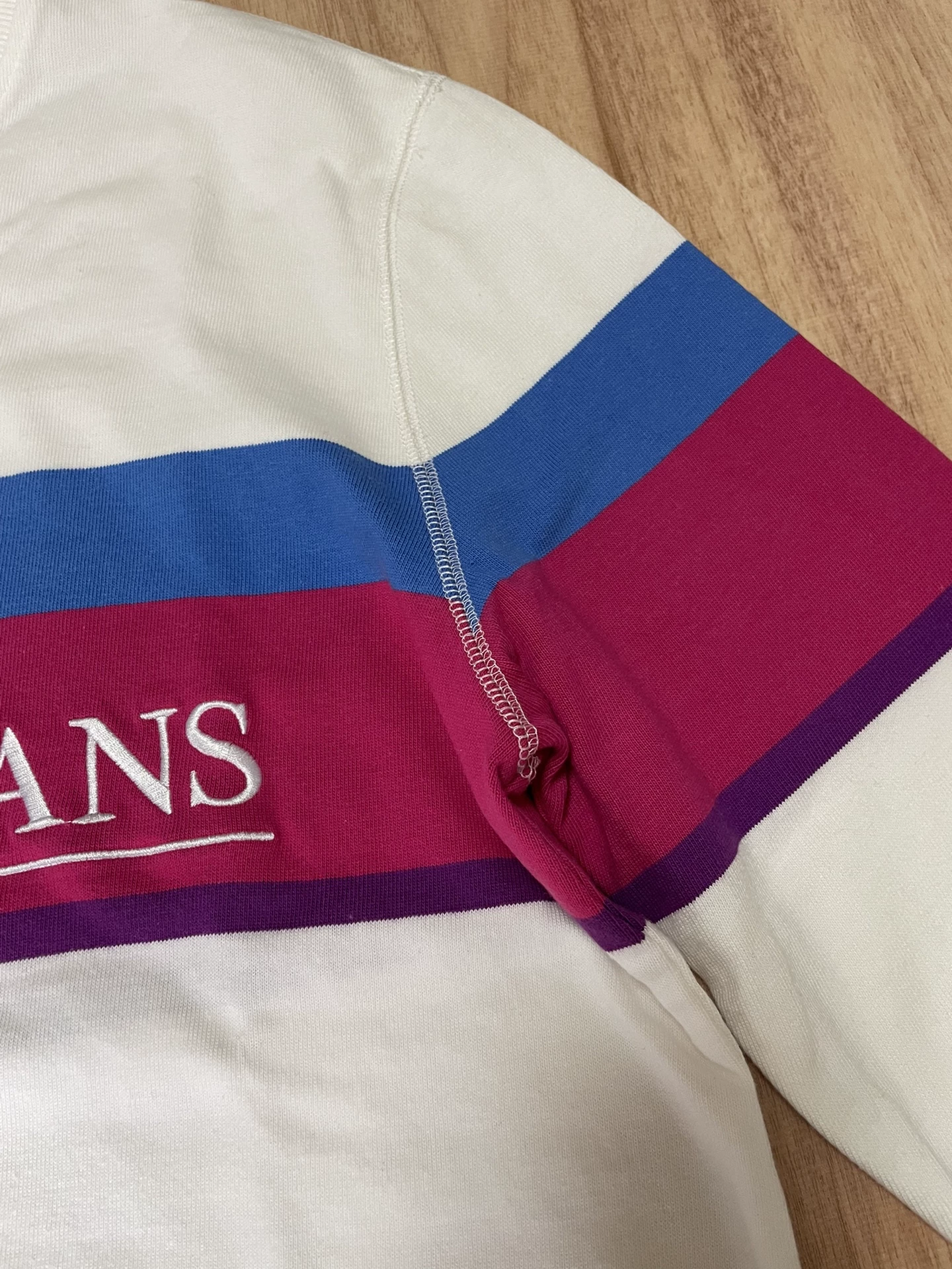 PALACE 17FW Stripe Embroidered Crew Sweater — back