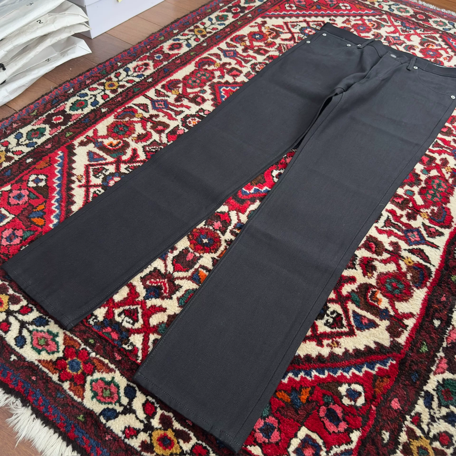 visvim 16aw 04 CMYK Black Jeans — detail