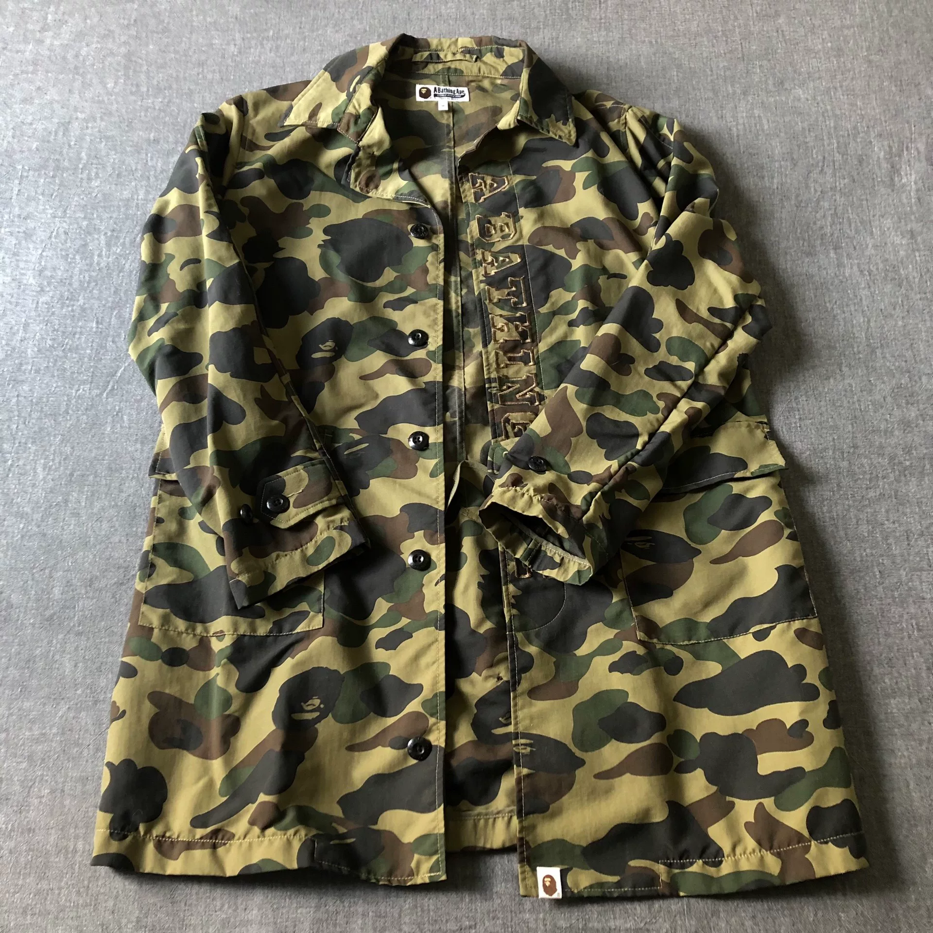 Bape Camouflage Windbreaker Raincoat M