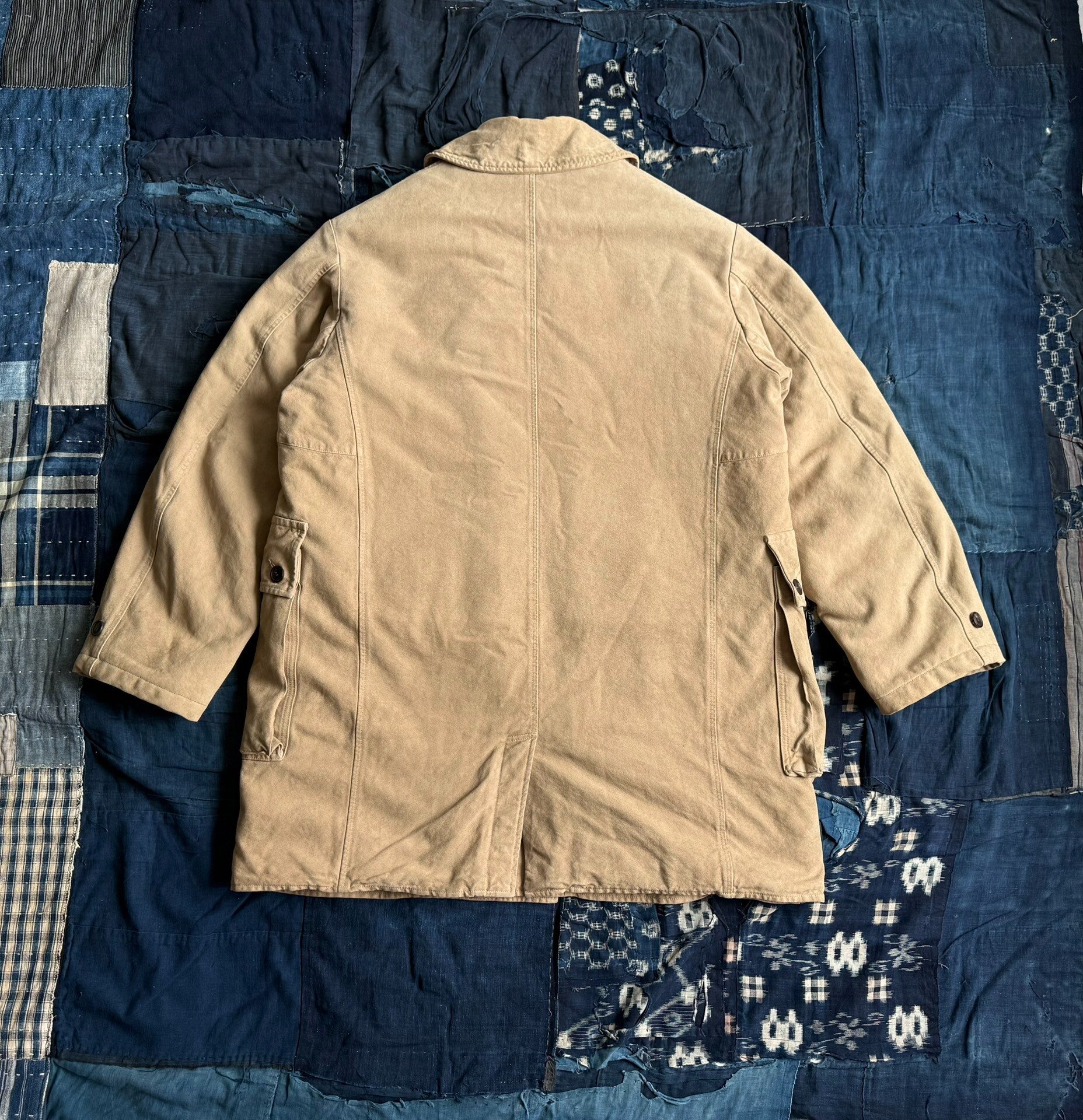 VISVIM 22AW WINFIELD SHEARLING COAT — detail