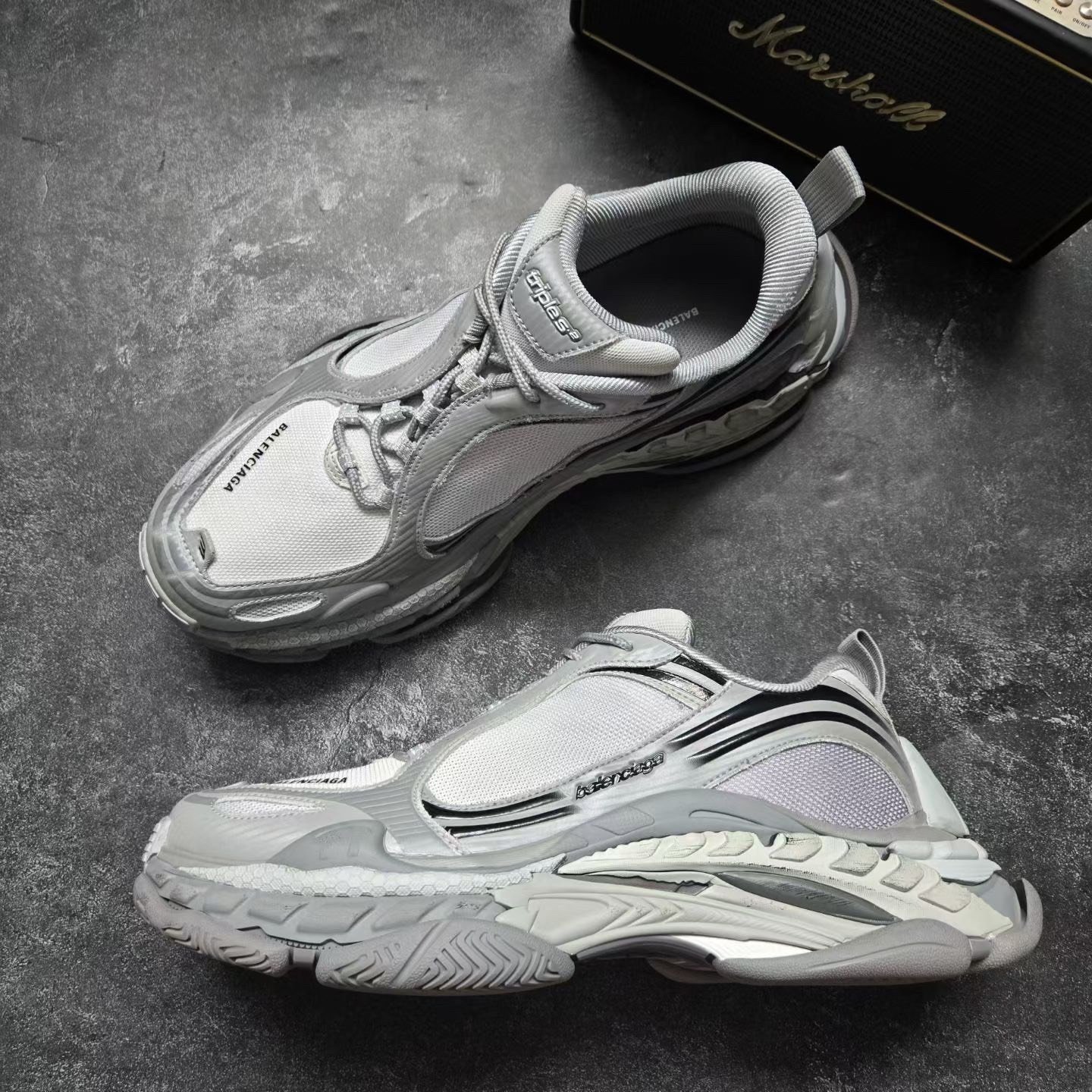 Balenciaga Triple S2.0 Gray White — back