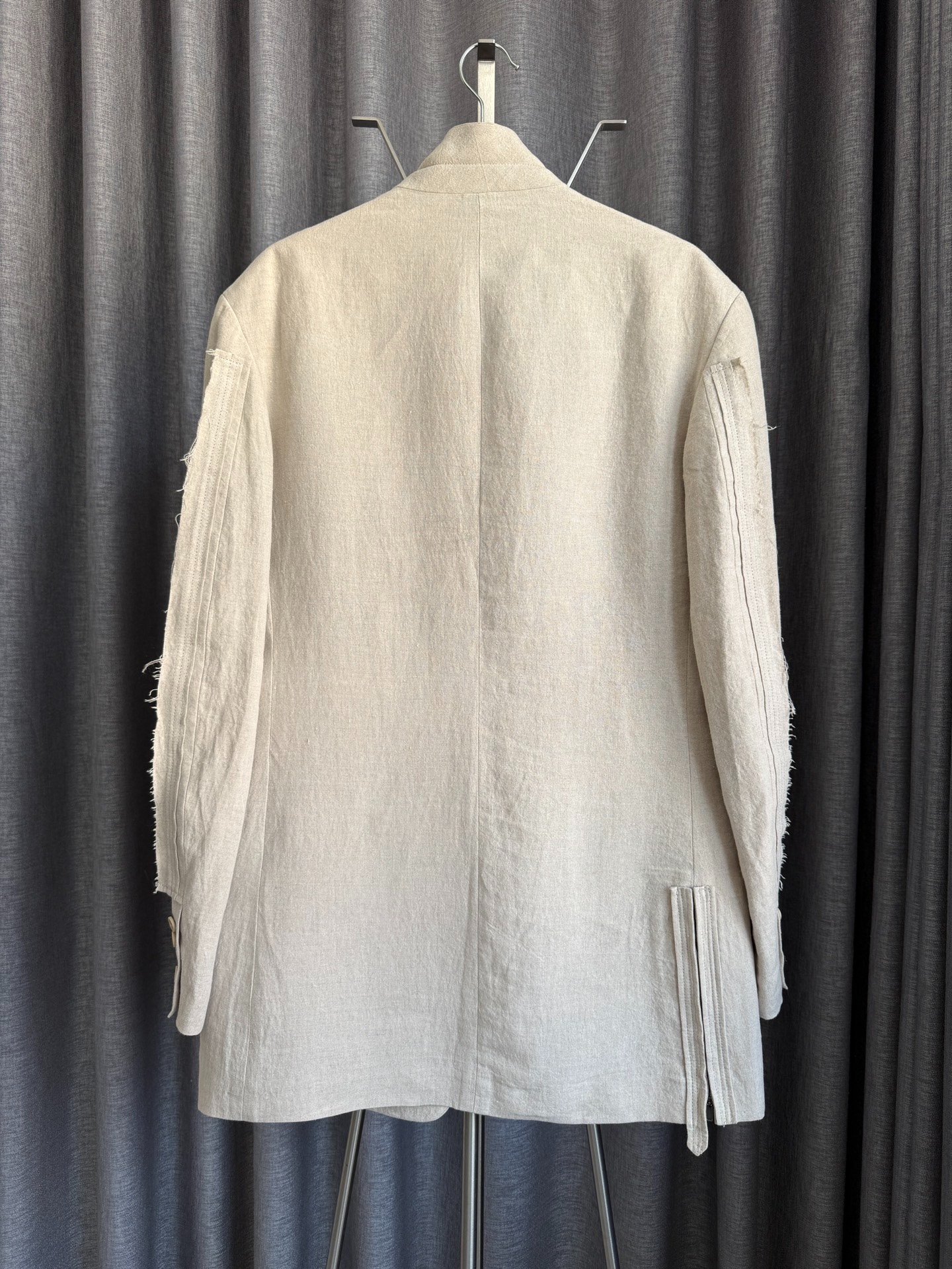 Yohji Yamamoto Y's Men's Linen Blazer — back