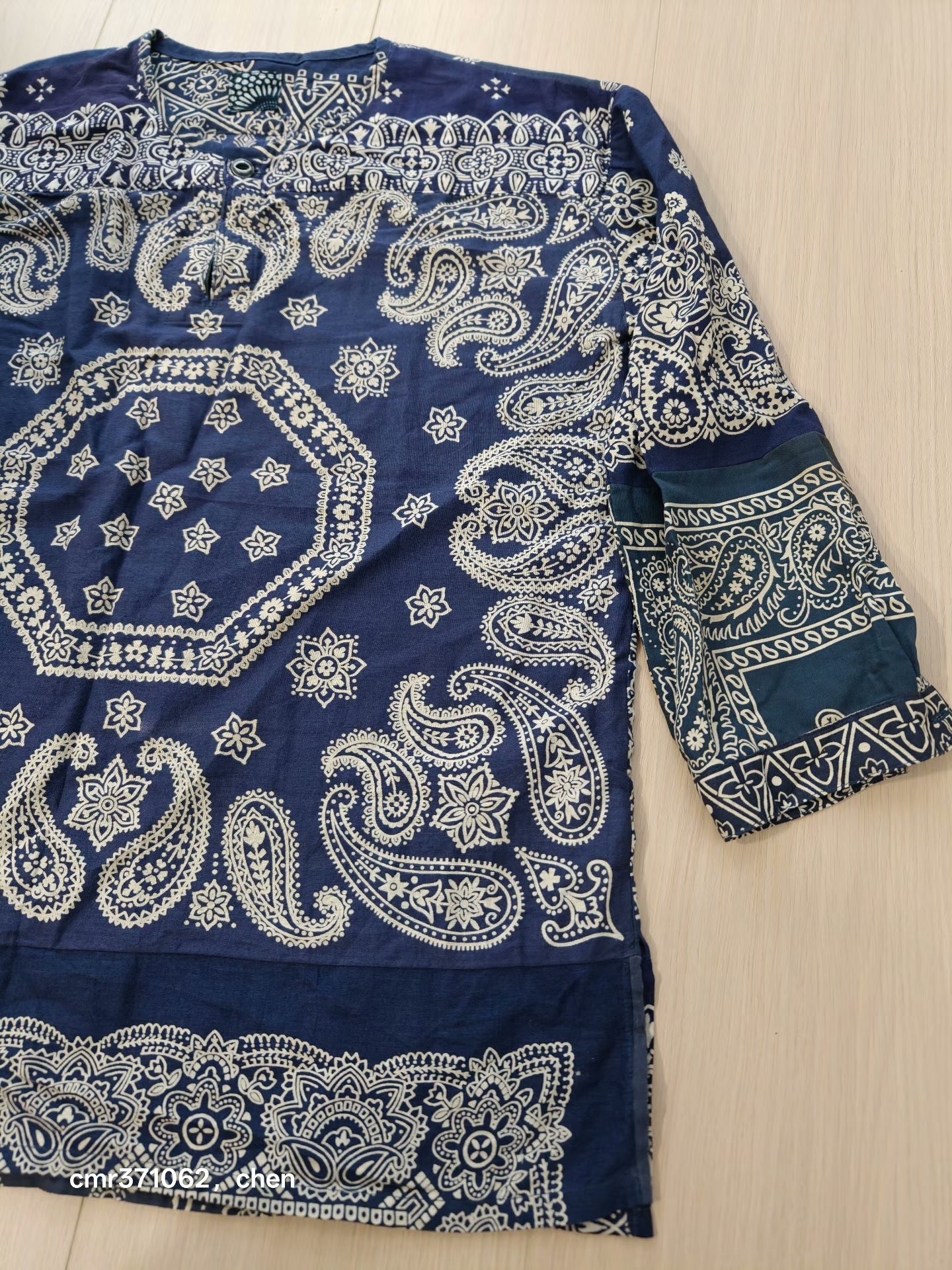 visvim 16AW Vintage Bandana Tunic — detail