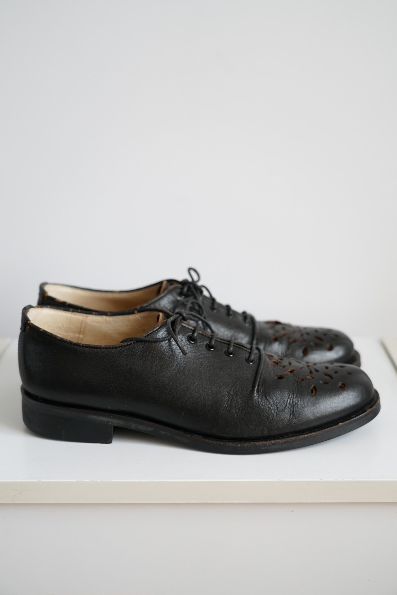 Yohji Yamamoto 1996 SS Leather Cutout Shoes — front