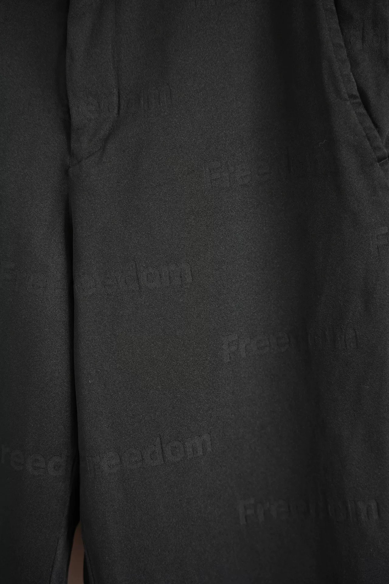 Comme des Garcons 19AW Freedom Trousers — detail