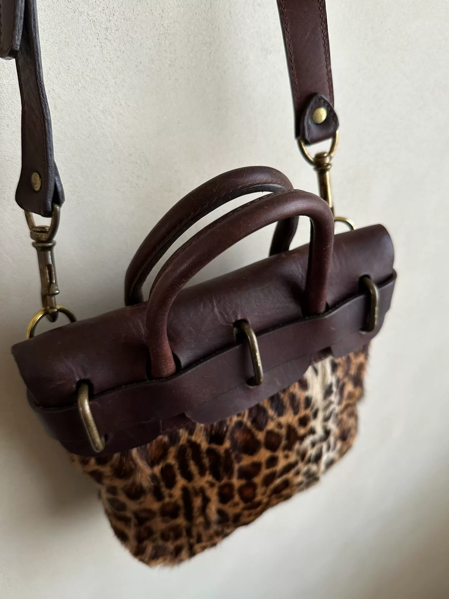 Visvim Mail Satchel XXS Leopard — detail