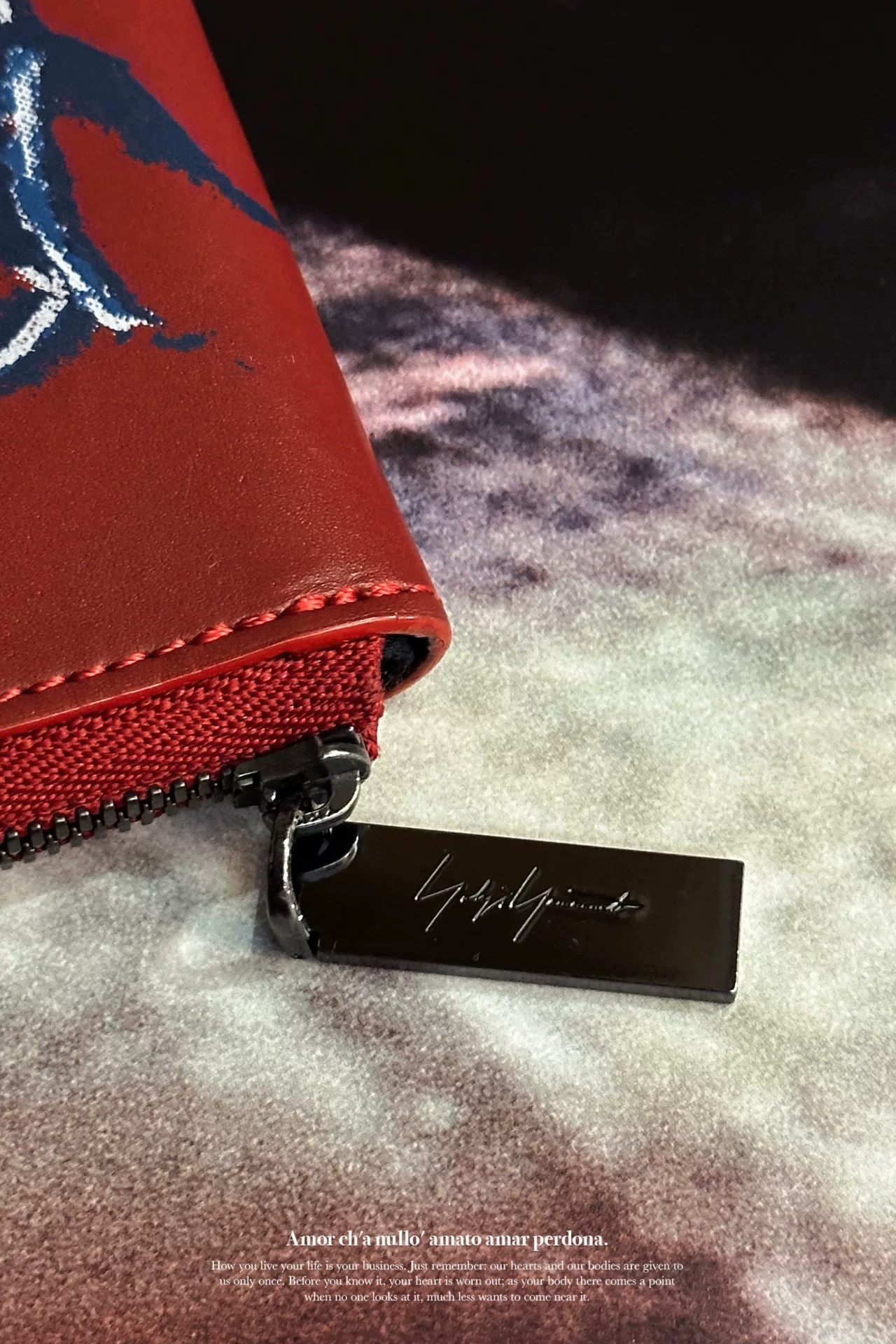 Yohji Yamamoto Discord Graffiti Wallet — label