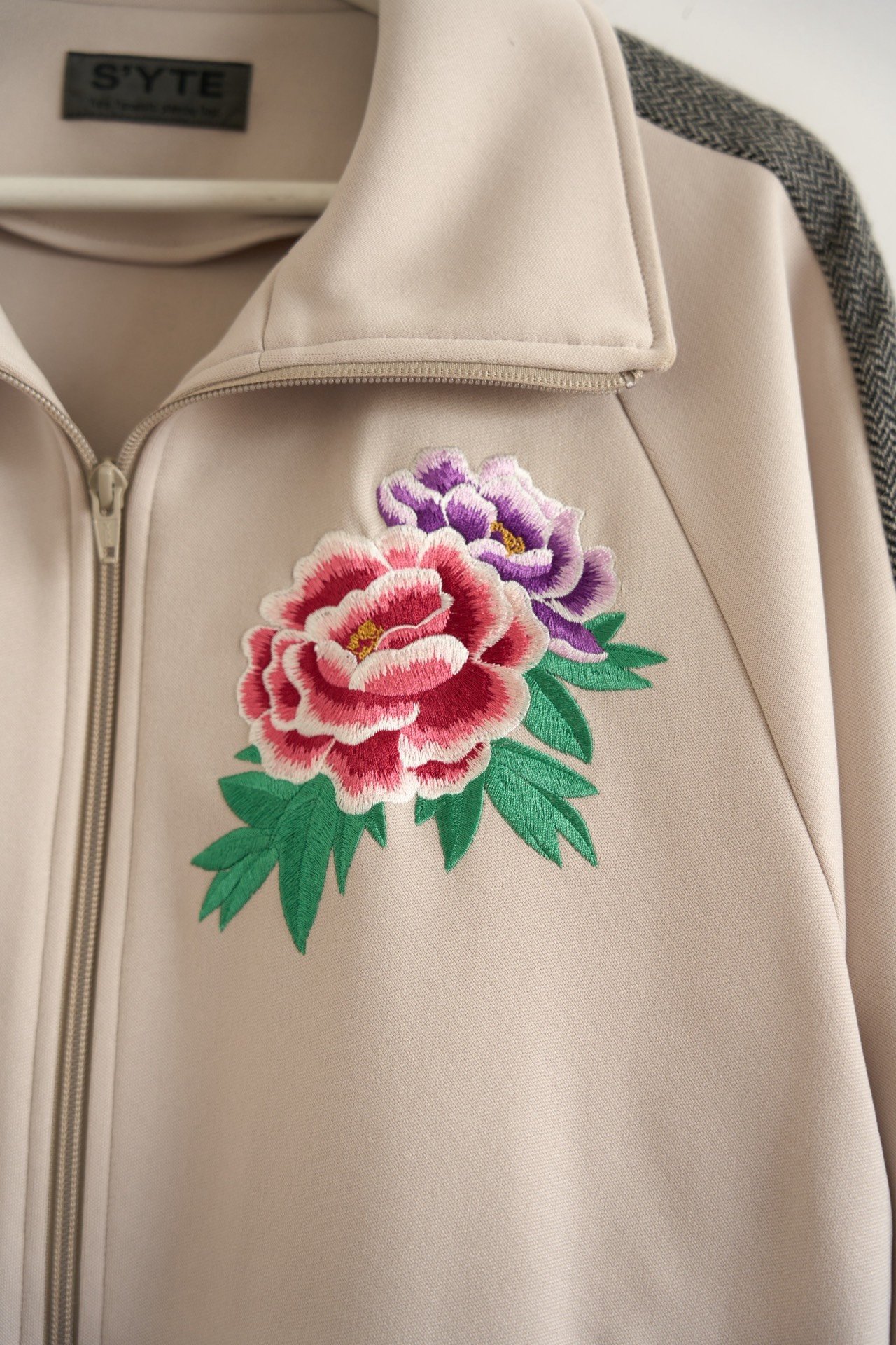 Yohji Yamamoto 21AW Peony Embroidery Jacket — back