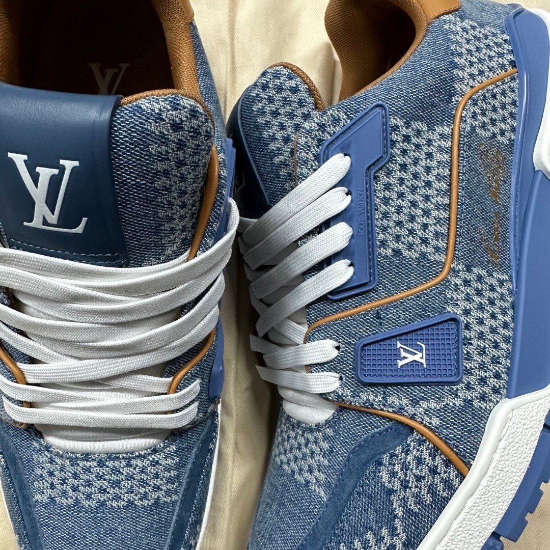 Louis Vuitton LV Trainer Low-Top Sneakers — detail