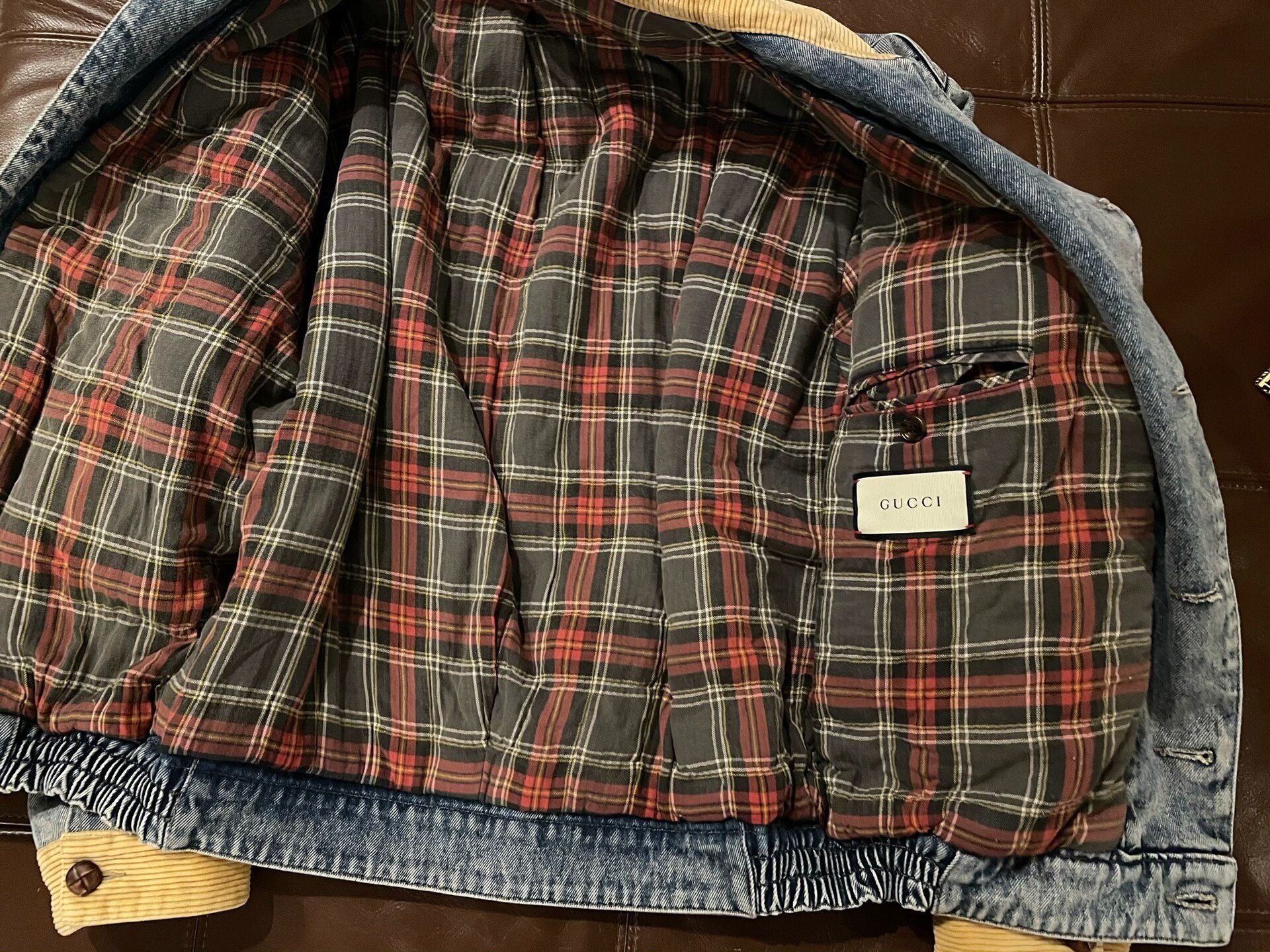 Gucci 2018 FW Runway Jacket — label