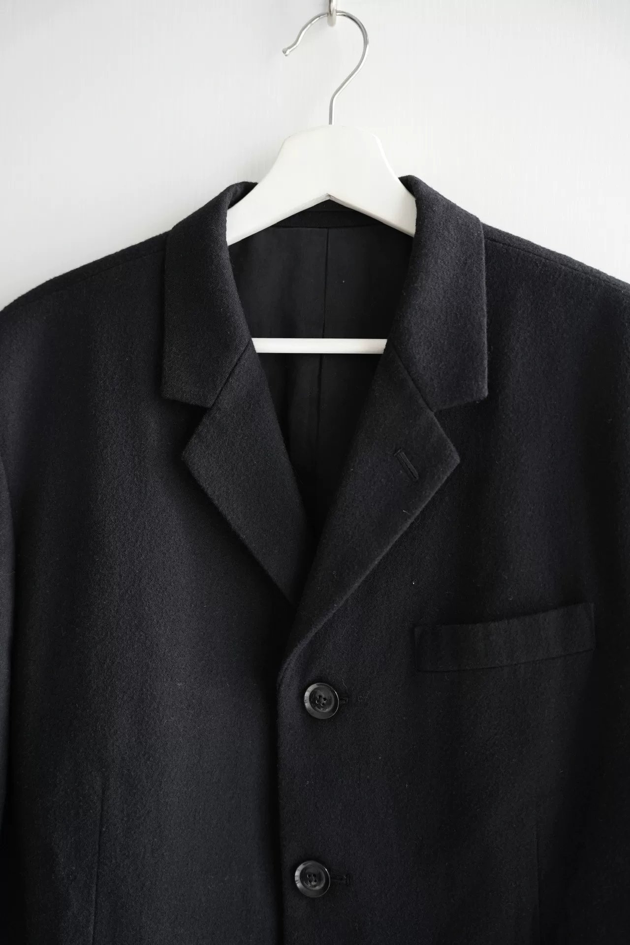 Yohji Yamamoto 05AW 4-Button Wool Blazer — detail