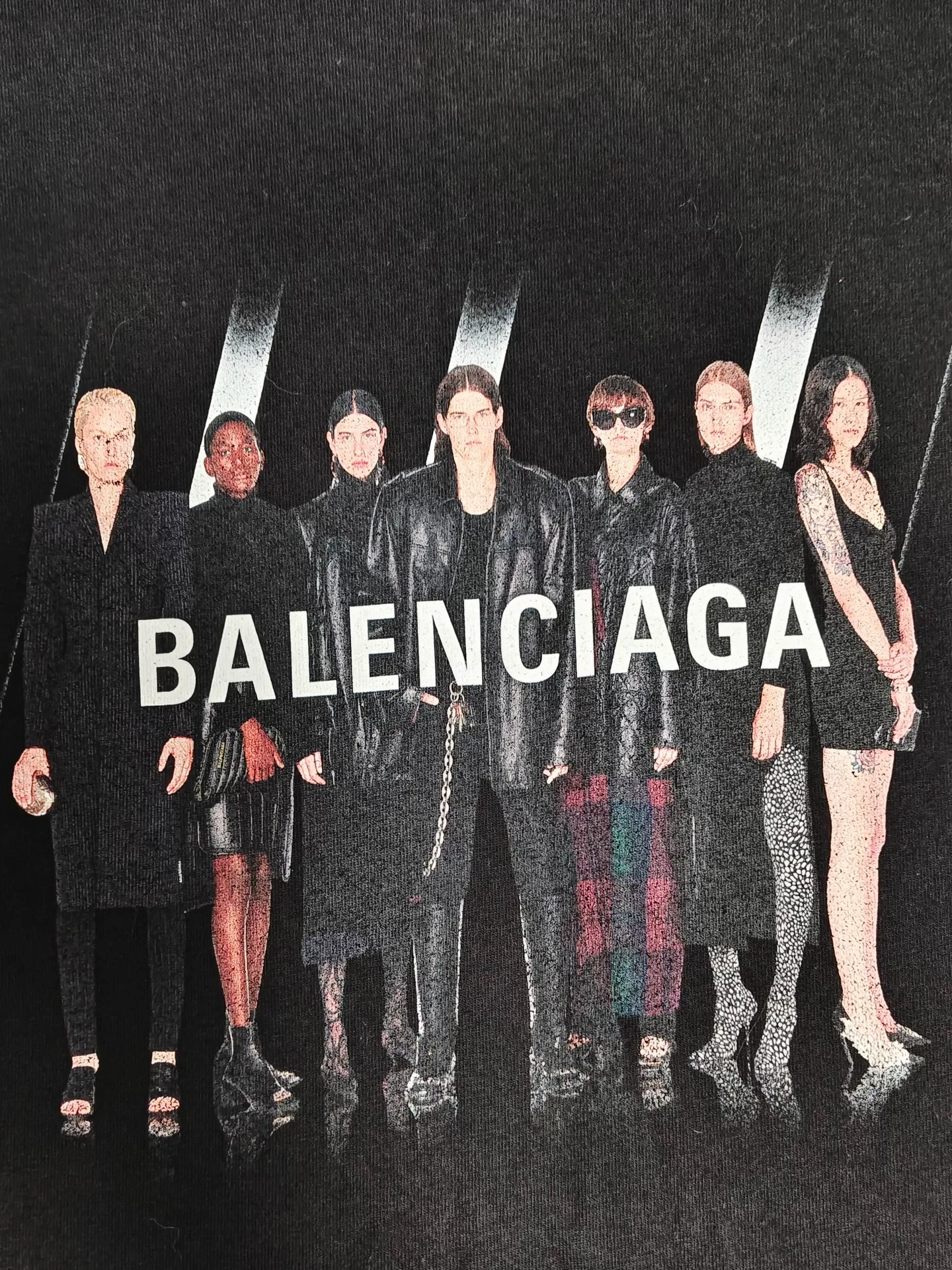 Balenciaga Group Portrait Print T-Shirt — detail