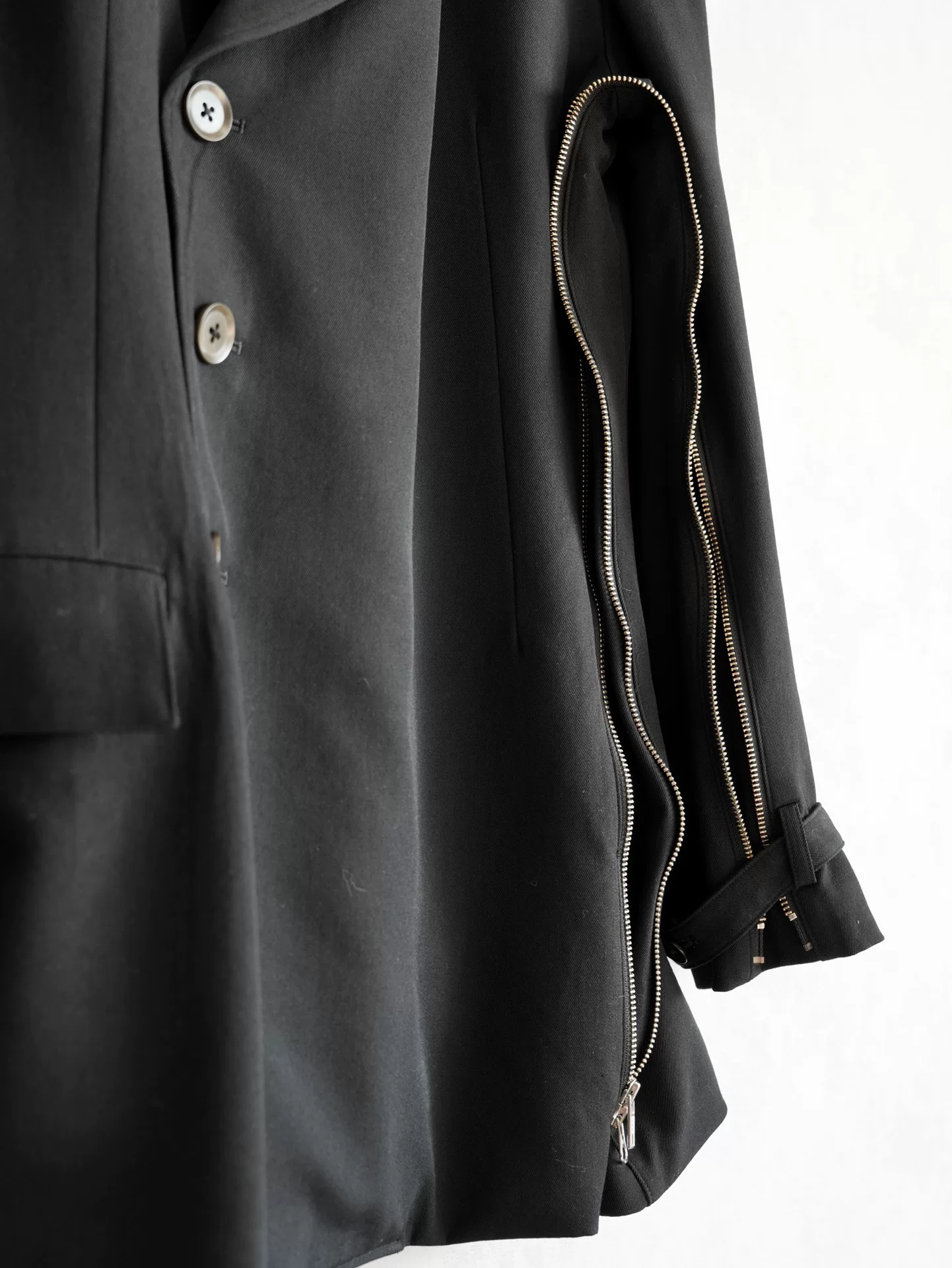 Yohji Yamamoto 04AW Deconstructed Jacket — back